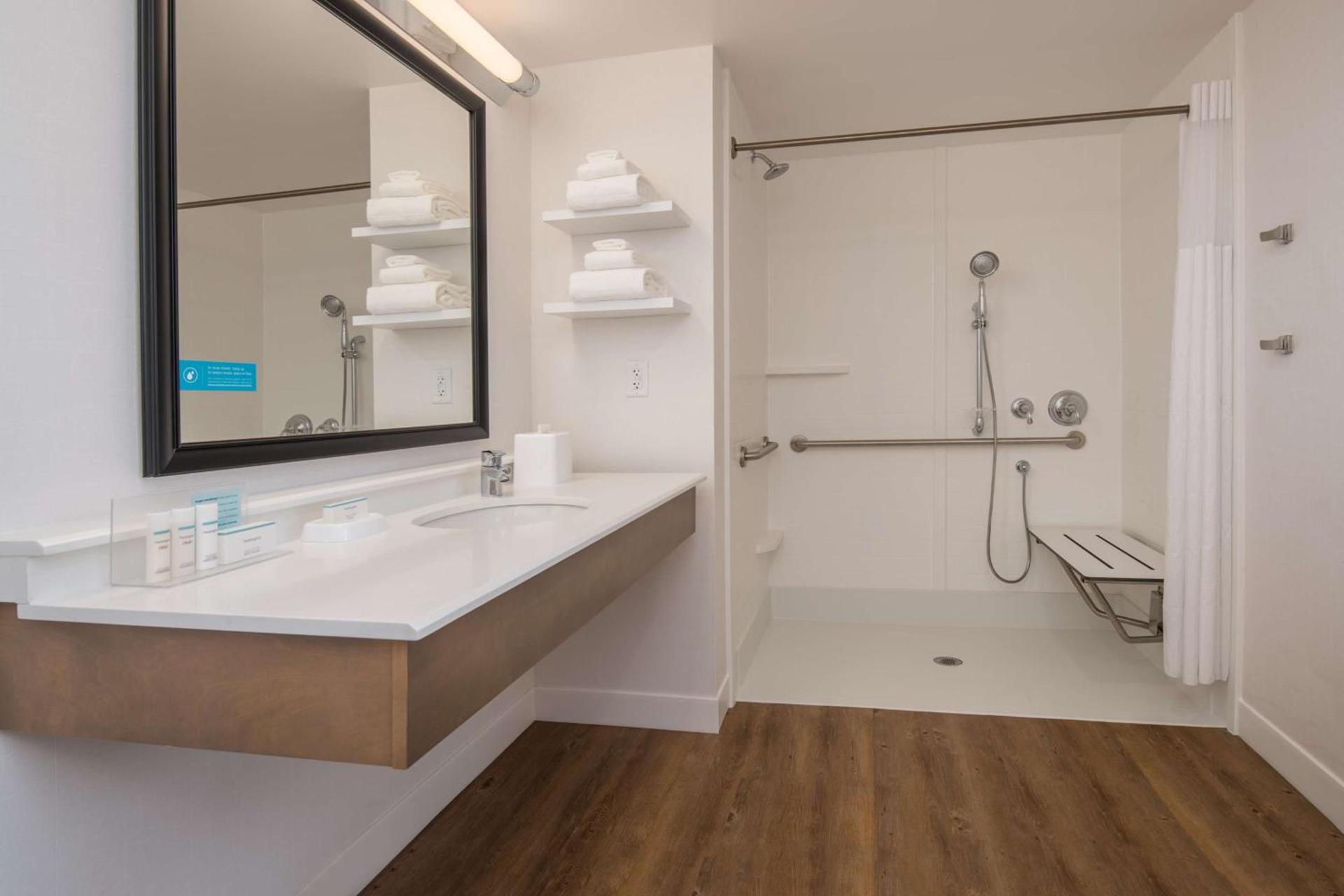 Hampton Inn And Suites By Hilton Portland-Pearl District photo 17