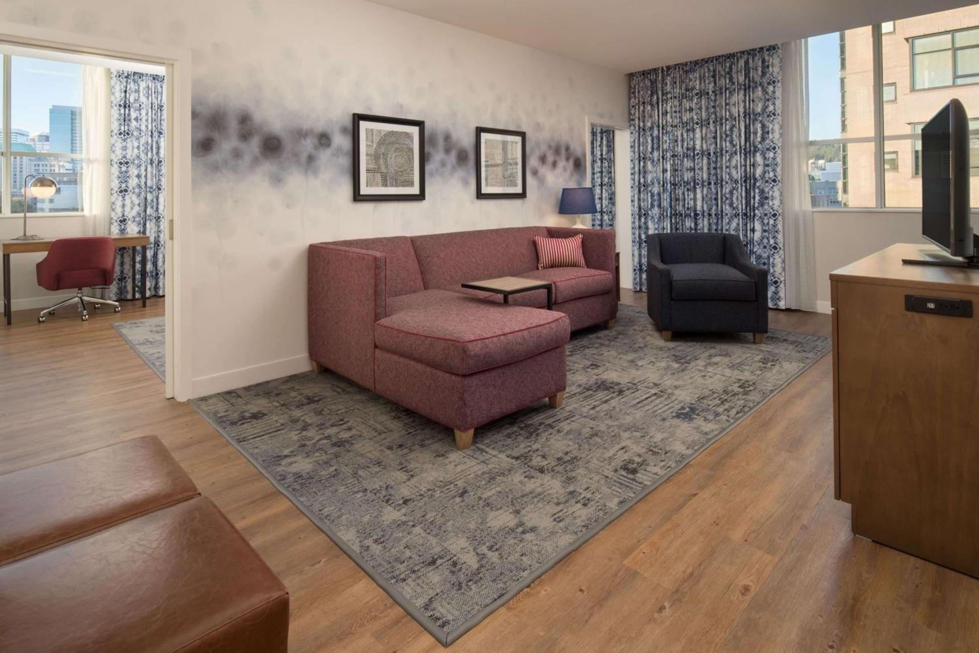 Hampton Inn And Suites By Hilton Portland-Pearl District photo 22