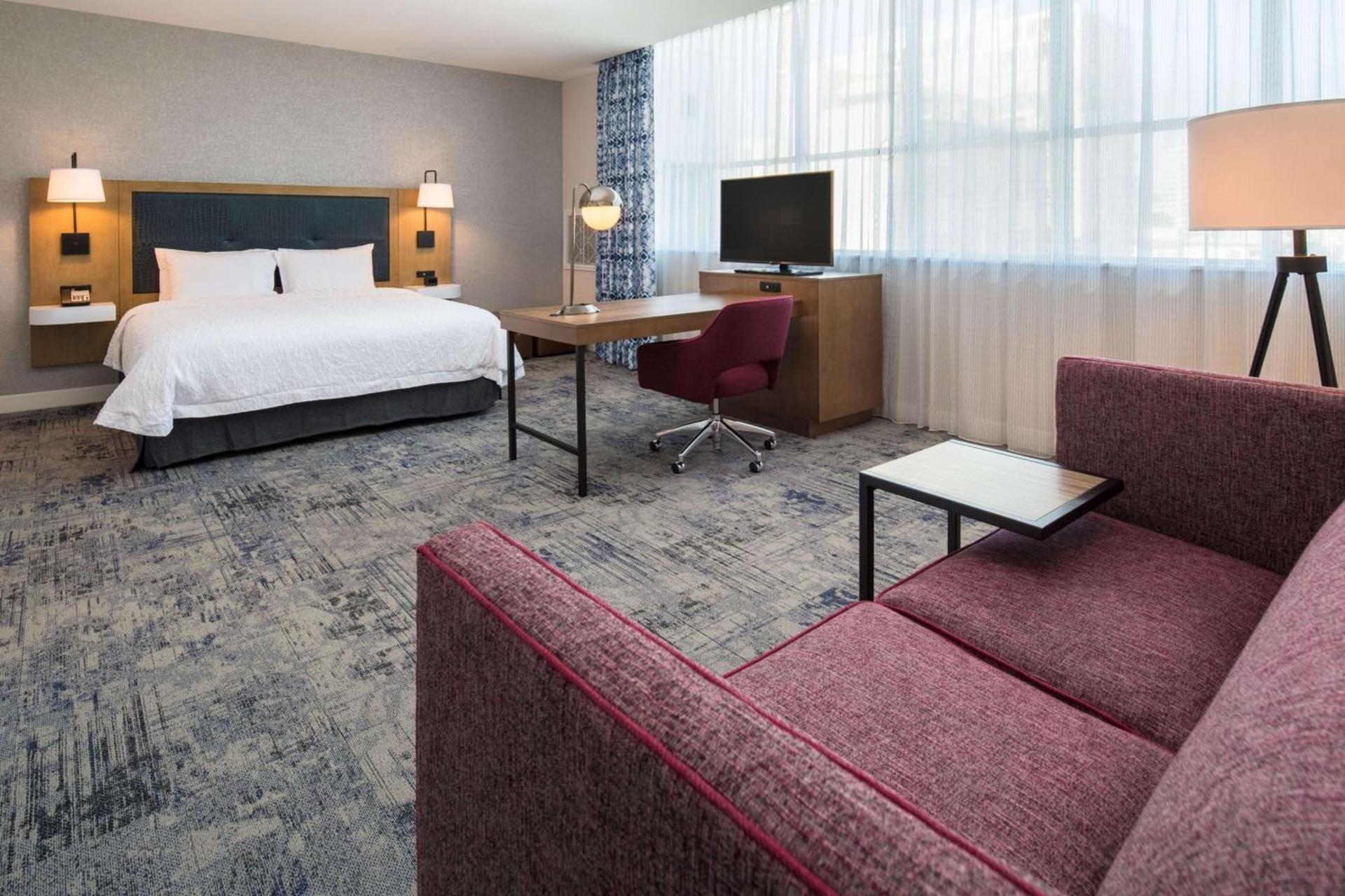 Hampton Inn And Suites By Hilton Portland-Pearl District photo 35
