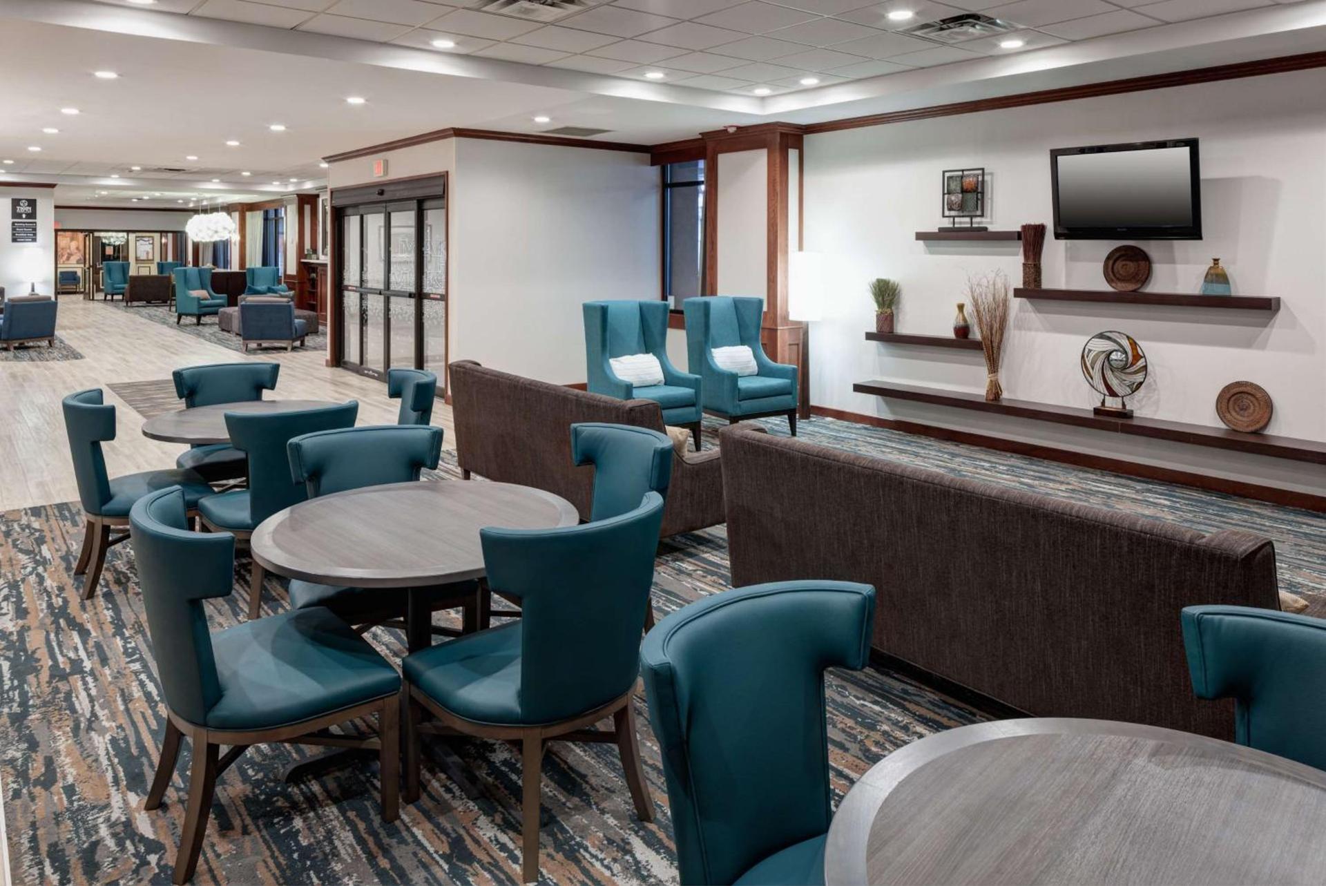 Hampton Inn St Louis- at the Arch photo 6