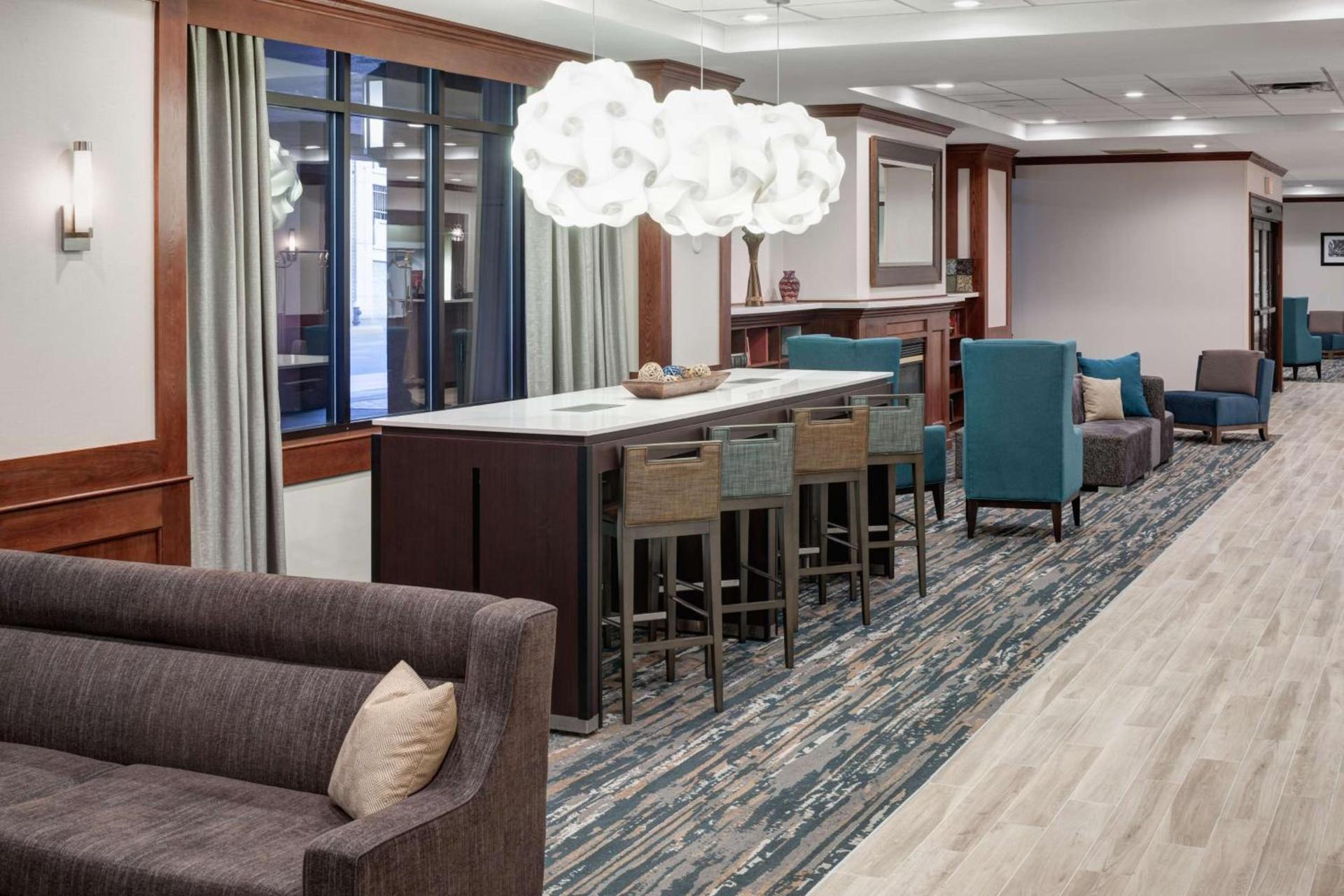 Hampton Inn St Louis- at the Arch photo 9
