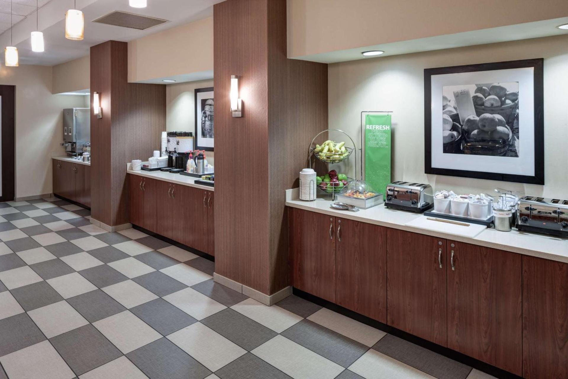Hampton Inn St Louis- at the Arch photo 15
