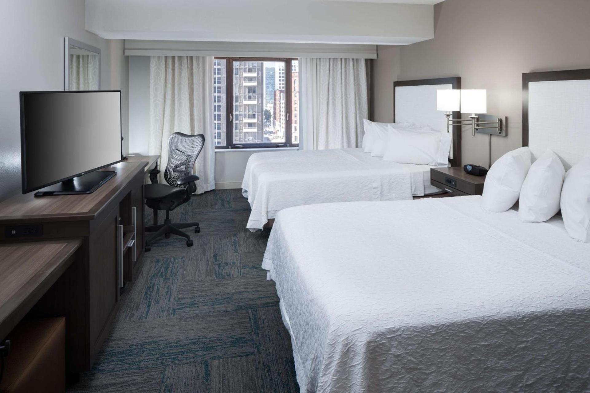 Hampton Inn St Louis- at the Arch photo 26