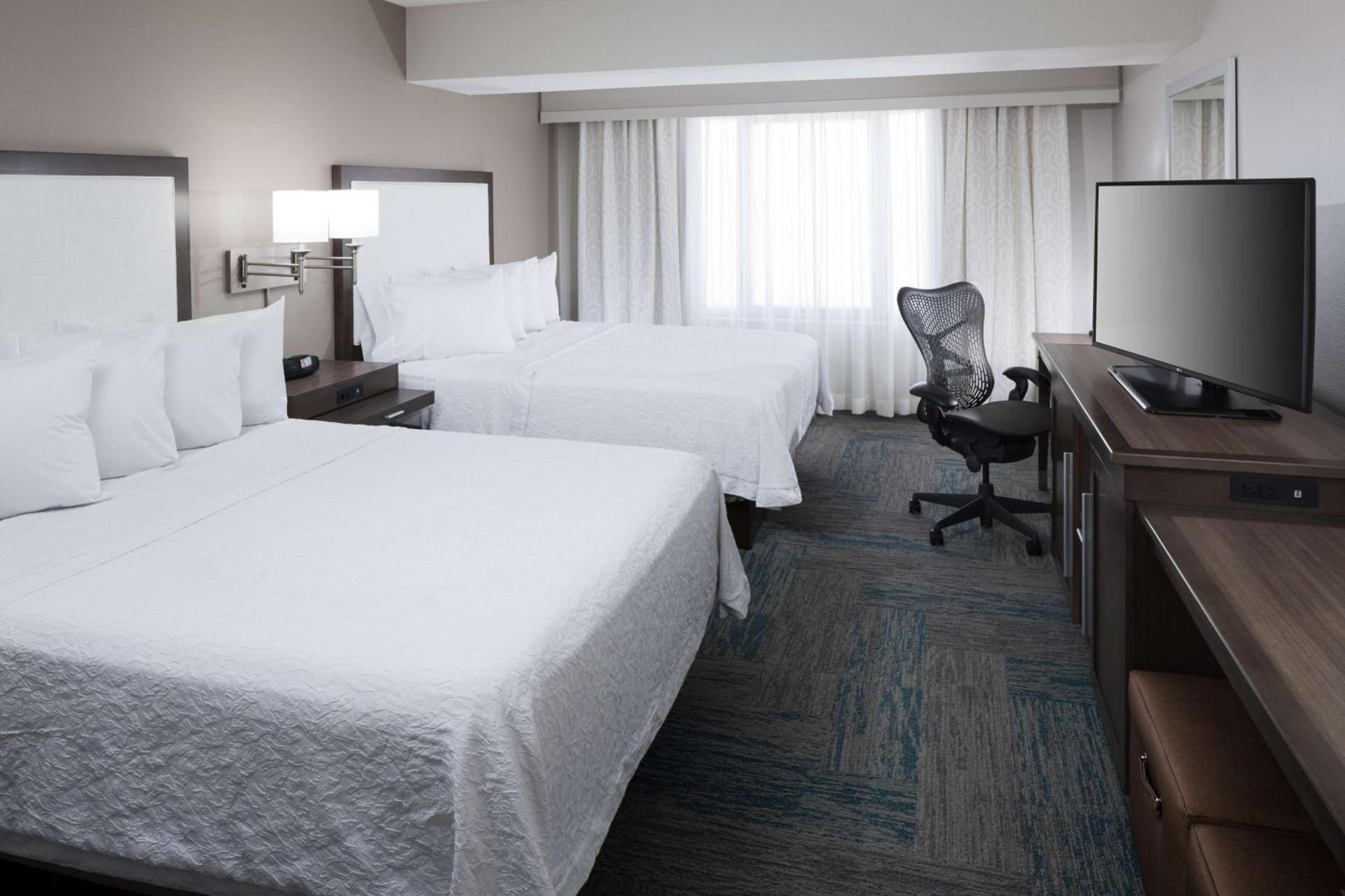 Hampton Inn St Louis- at the Arch photo 31