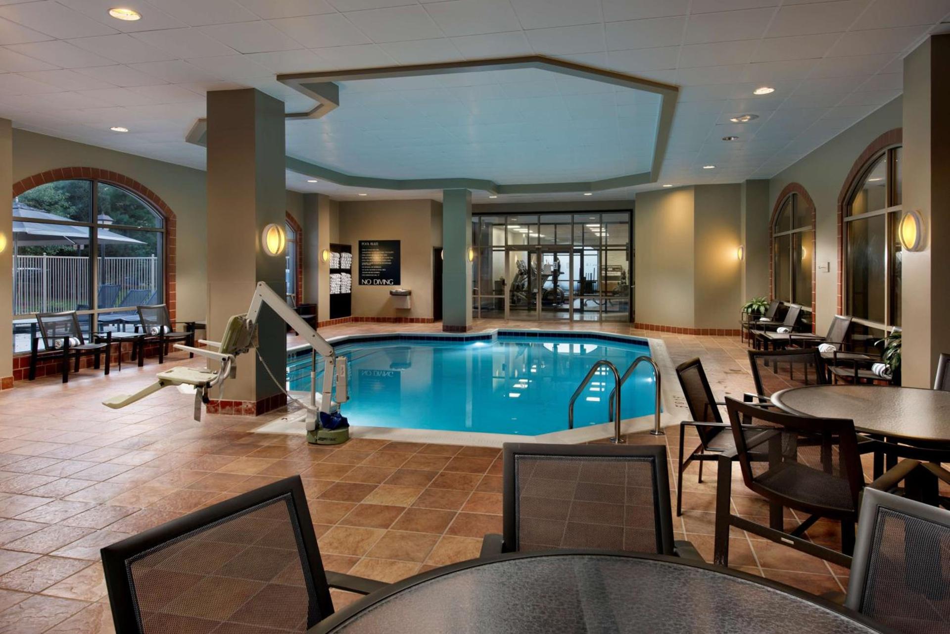 Embassy Suites by Hilton Austin The Domain Area photo 7