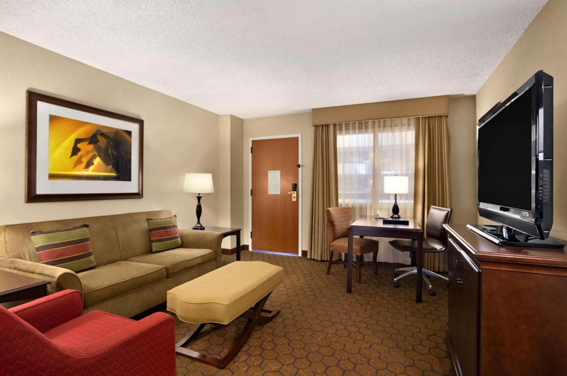 Embassy Suites by Hilton Austin The Domain Area photo 17