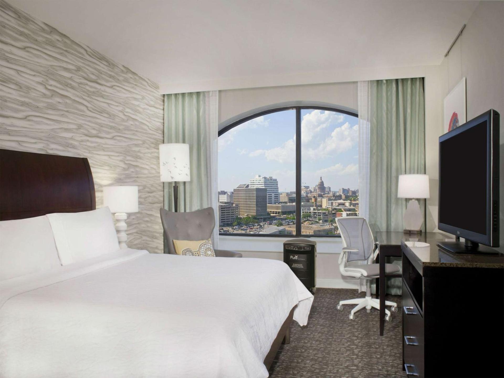 Hilton Garden Inn Austin Downtown photo 13