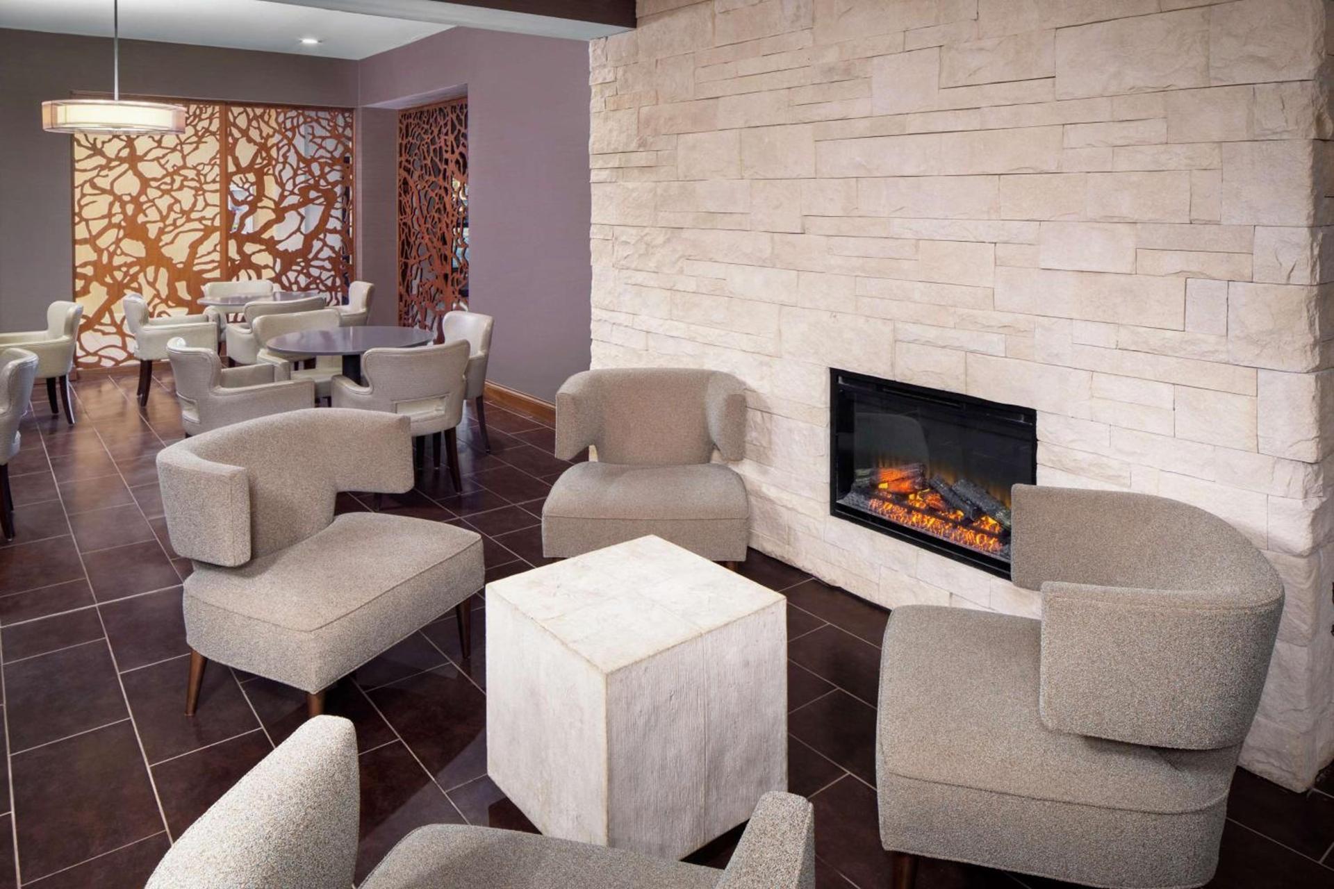 Wyndham Garden Westlake photo 5