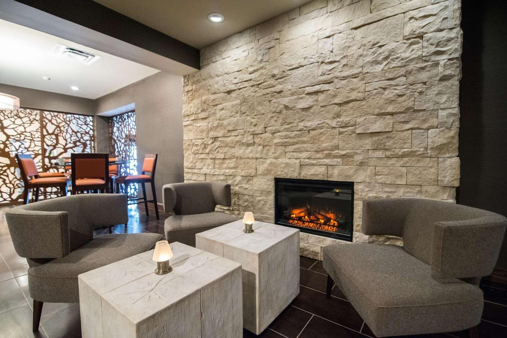 Wyndham Garden Westlake photo 15