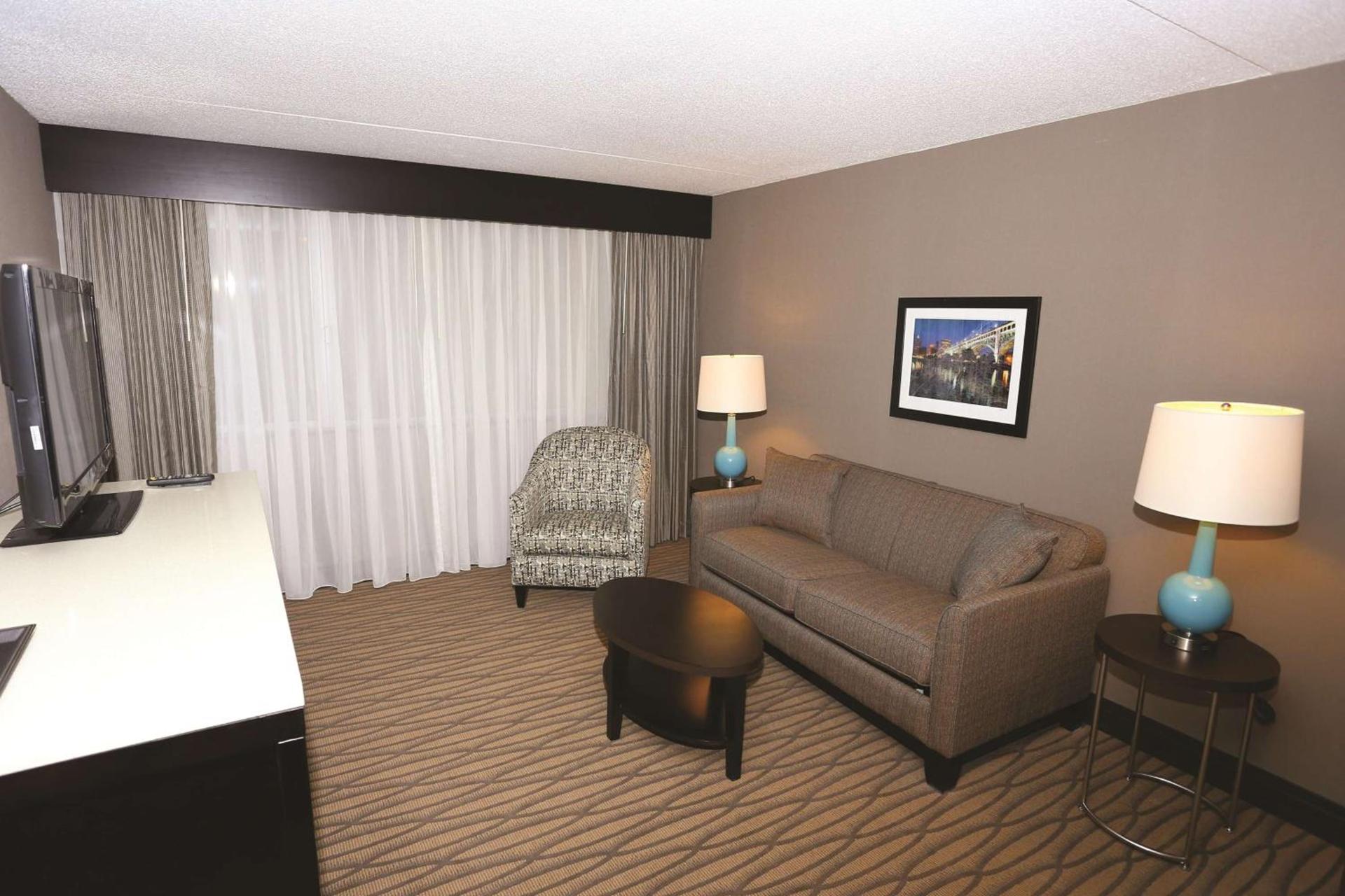 Wyndham Garden Westlake photo 44