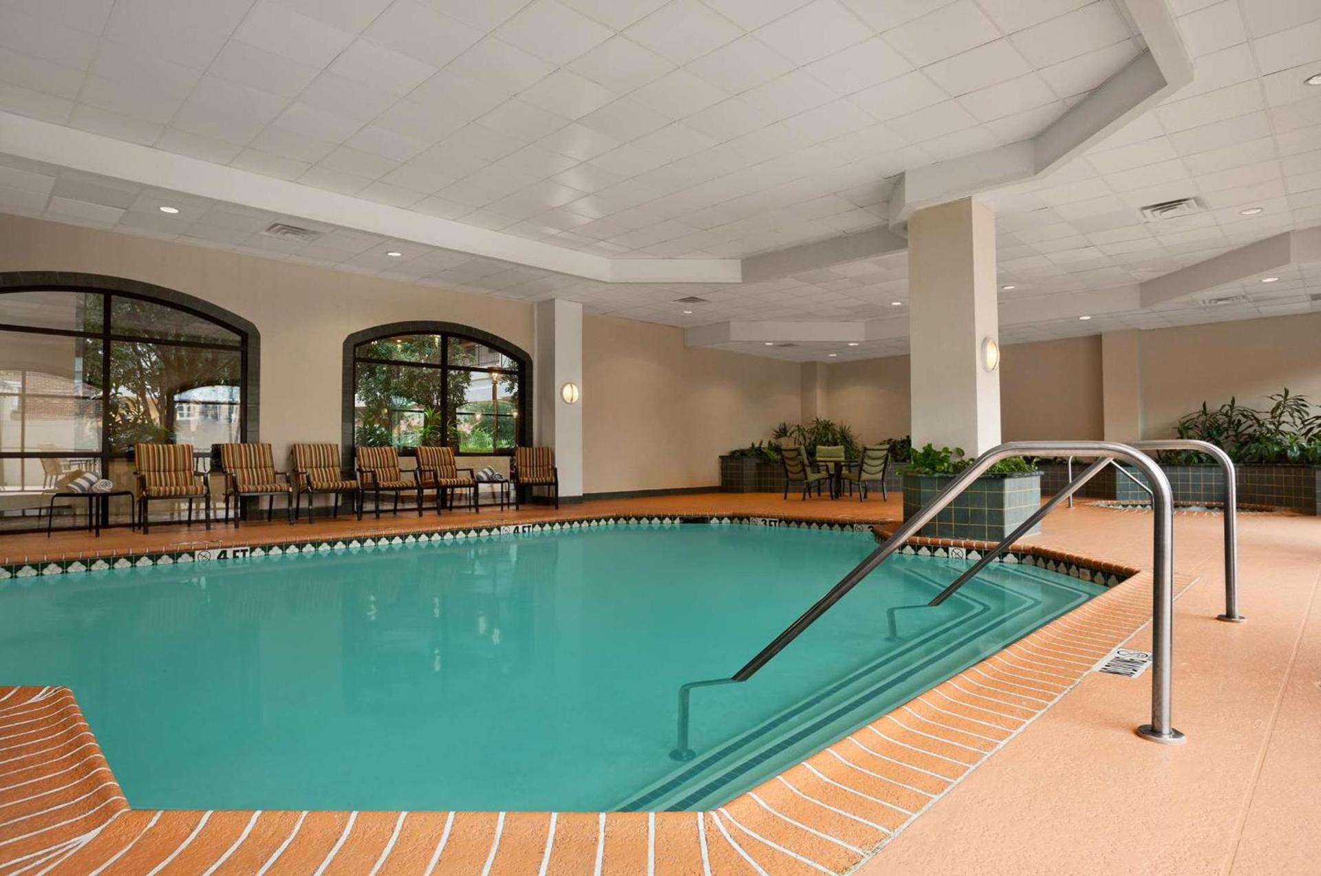 Embassy Suites by Hilton Dallas Near the Galleria photo 13