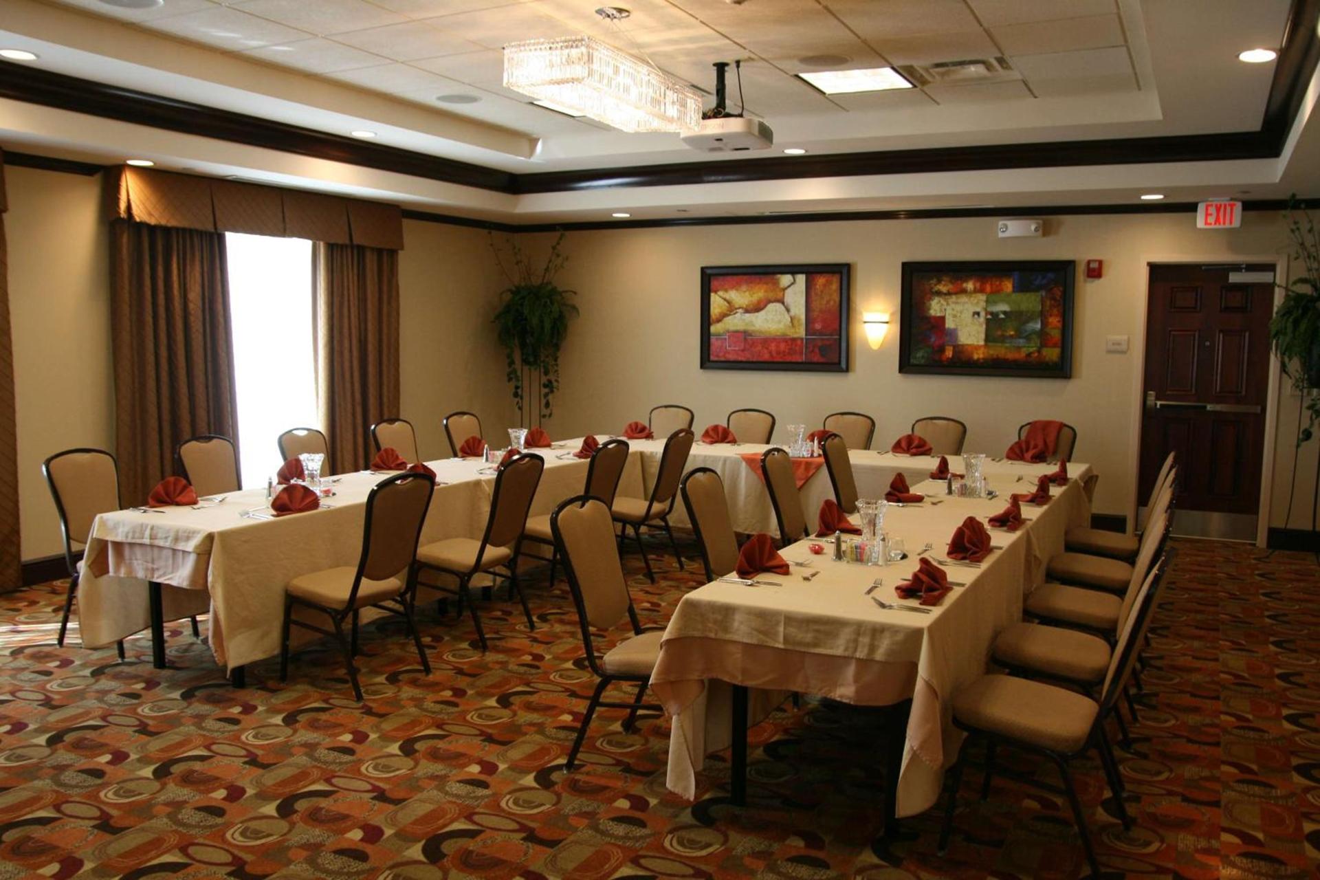 Hilton Garden Inn Cincinnati Blue Ash photo 23