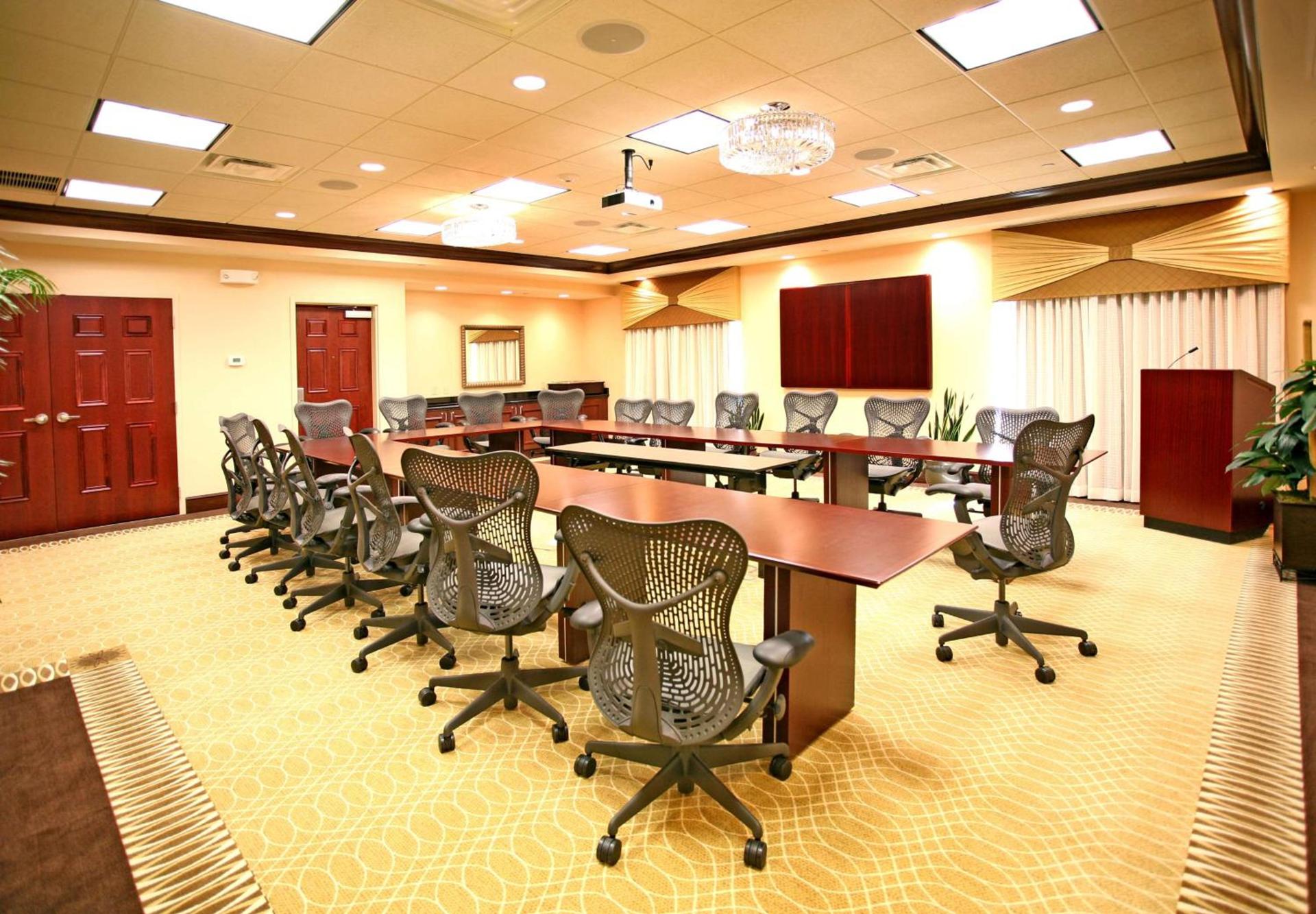 Hilton Garden Inn Cincinnati Blue Ash photo 24