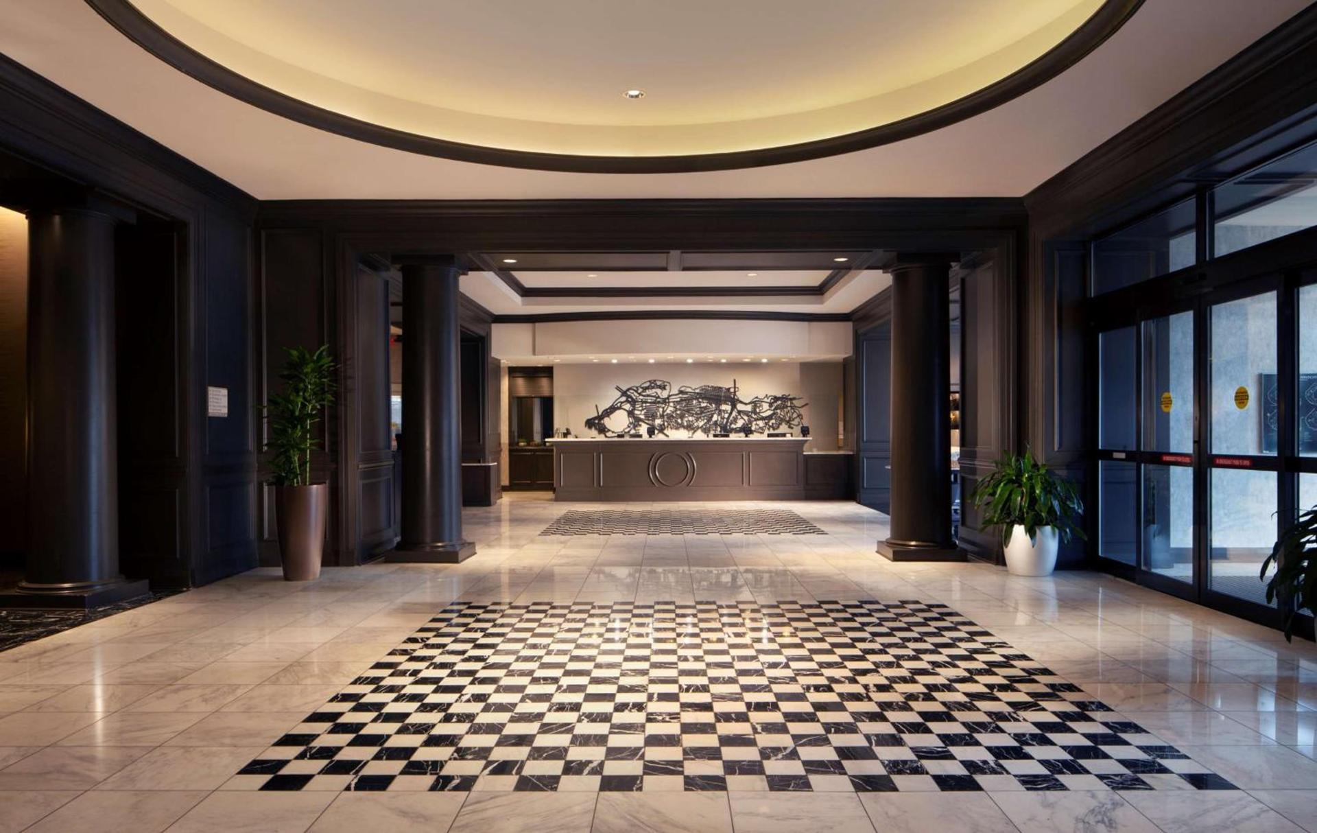 Hilton Alexandria Old Town photo 9