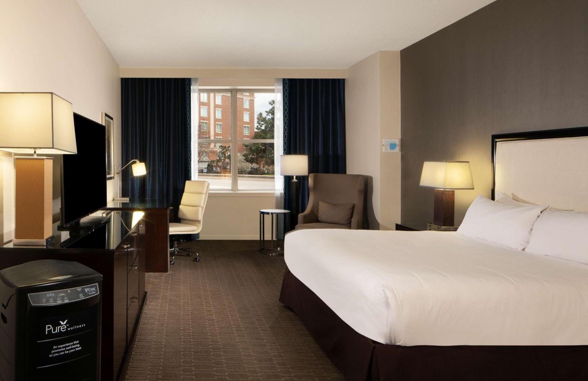 Hilton Alexandria Old Town photo 42