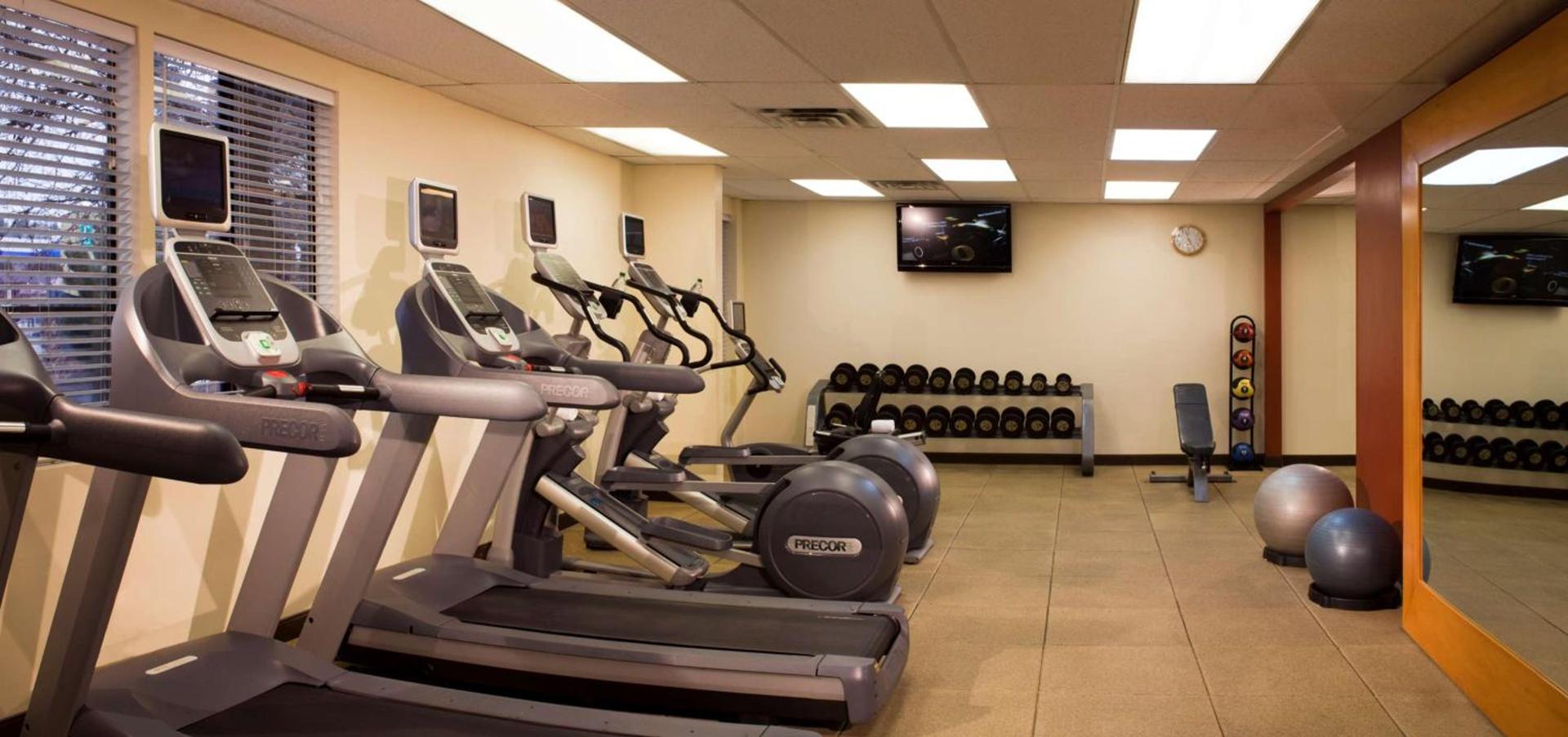 Embassy Suites by Hilton Flagstaff photo 10