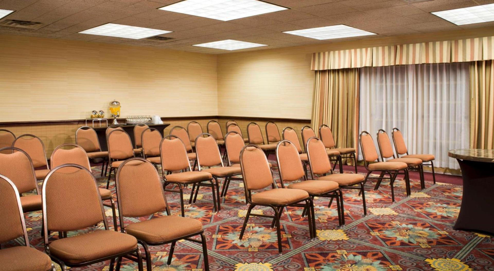 Embassy Suites by Hilton Flagstaff photo 17