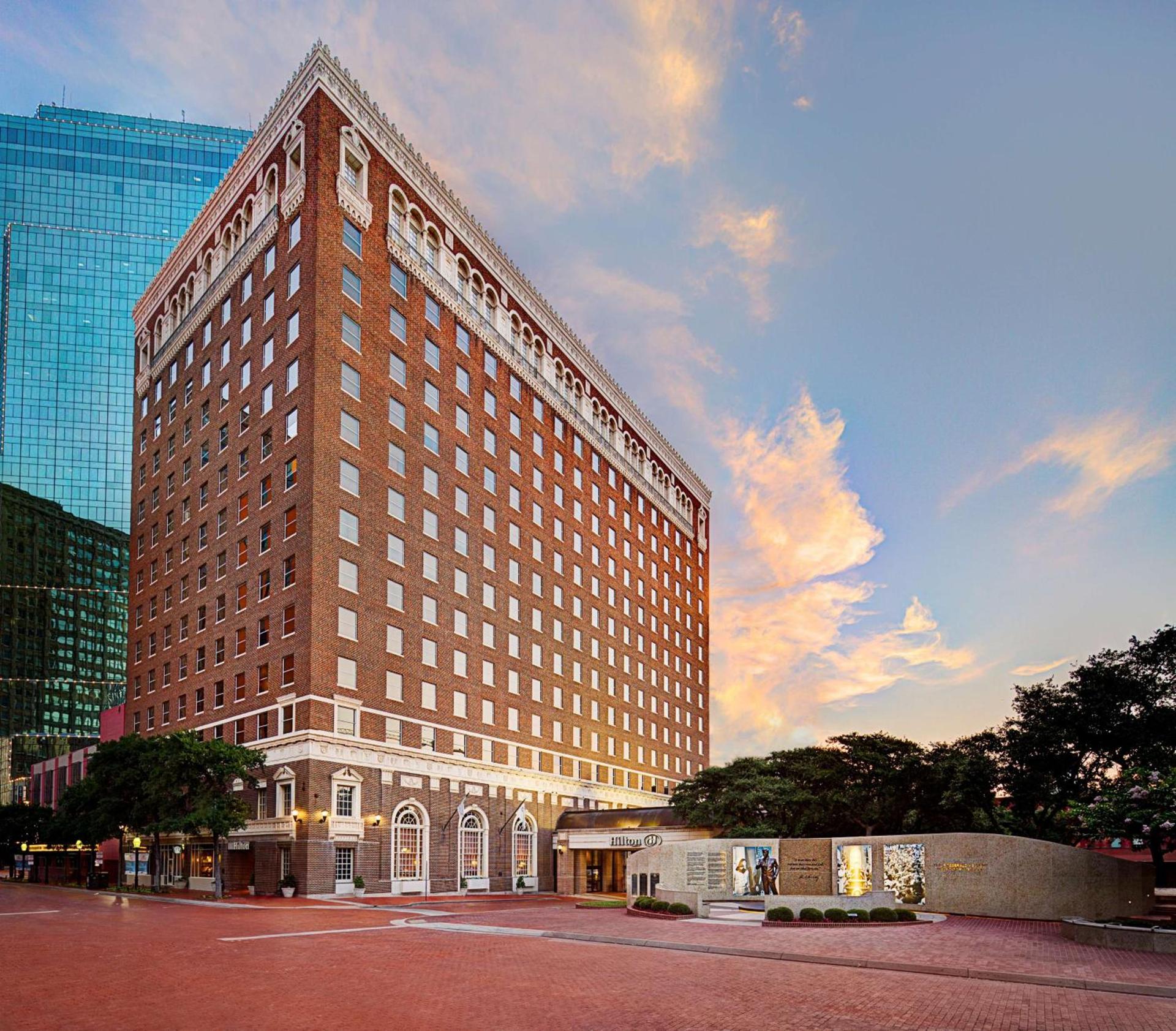 Hilton Fort Worth photo 1