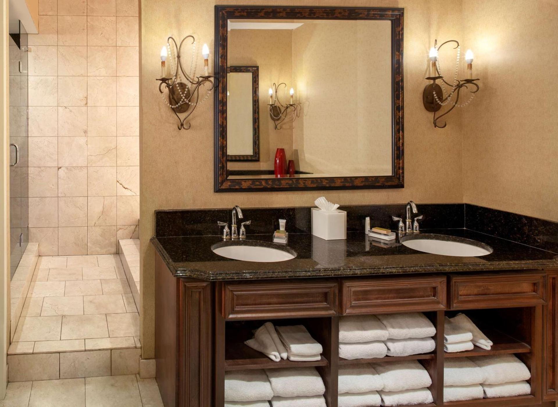 Hilton Fort Worth photo 17