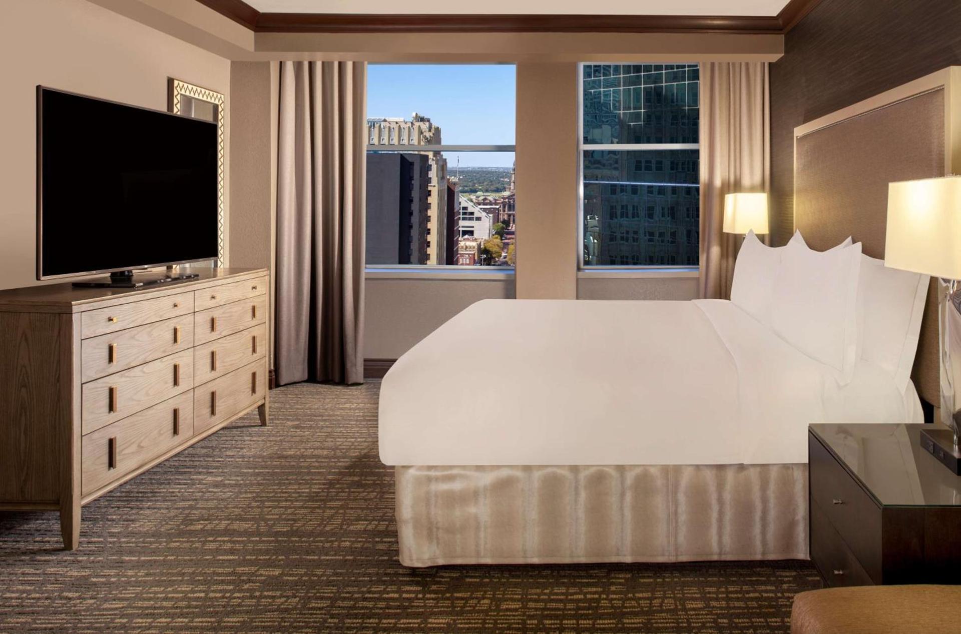 Hilton Fort Worth photo 67