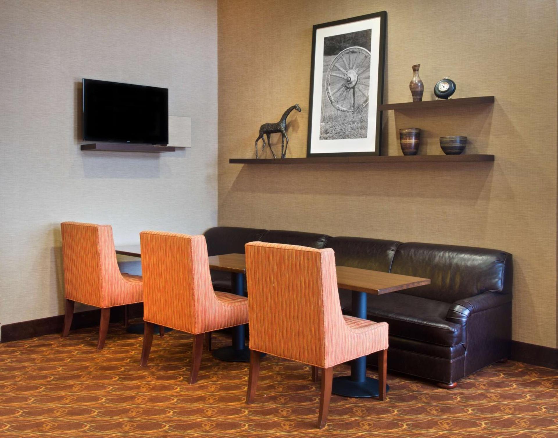 Hampton Inn & Suites N Ft Worth-Alliance Airport photo 24