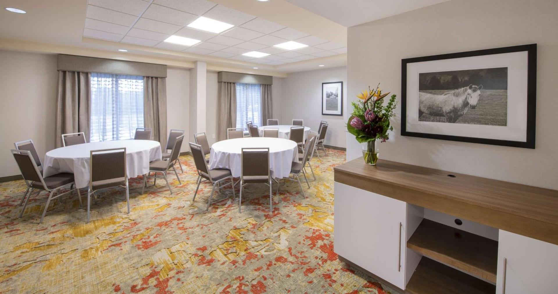 Hampton Inn & Suites N Ft Worth-Alliance Airport photo 14