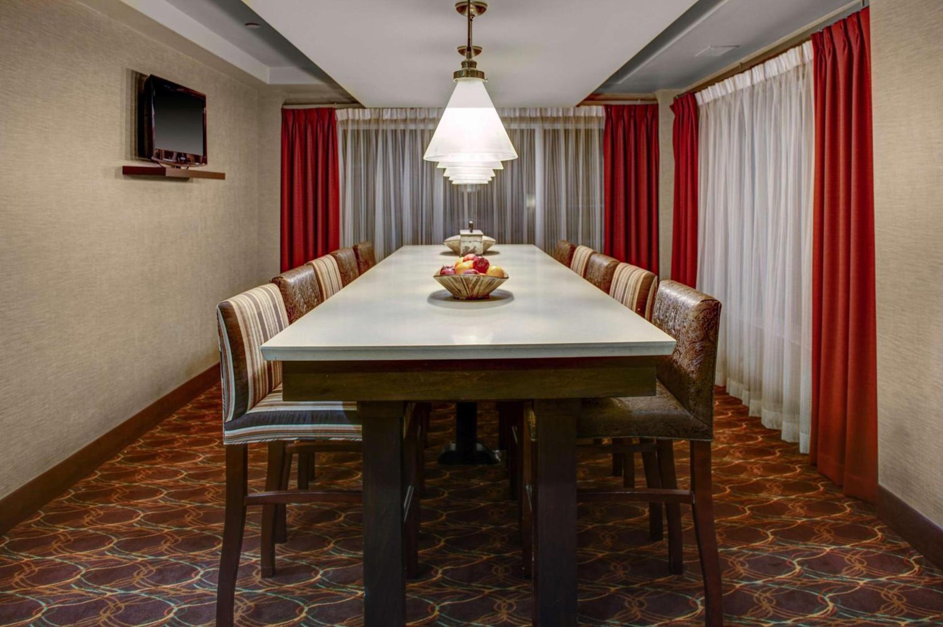 Hampton Inn & Suites N Ft Worth-Alliance Airport photo 17