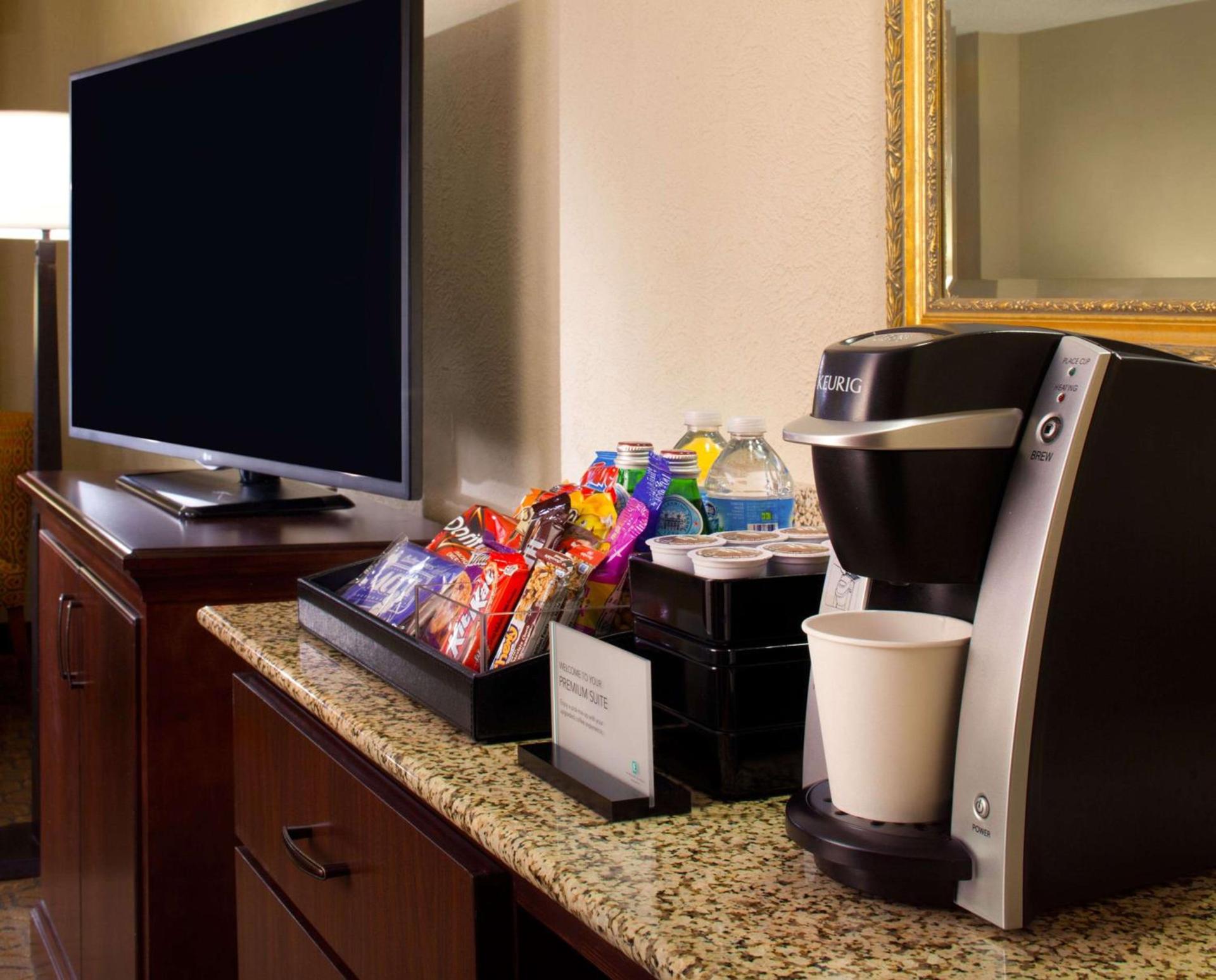 Embassy Suites by Hilton Houston Near the Galleria photo 30