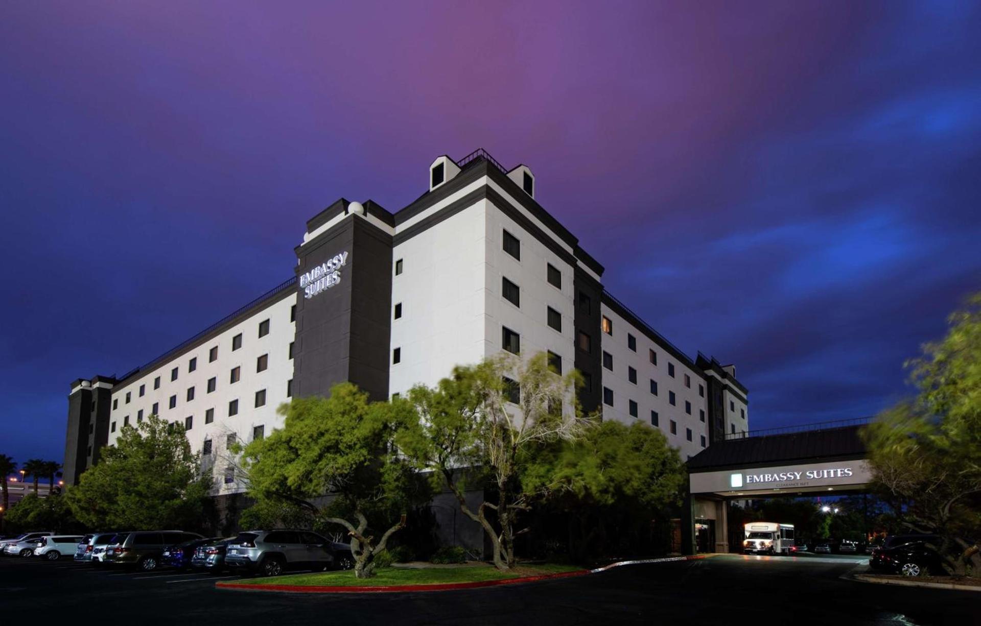 Embassy Suites by Hilton Las Vegas photo 4