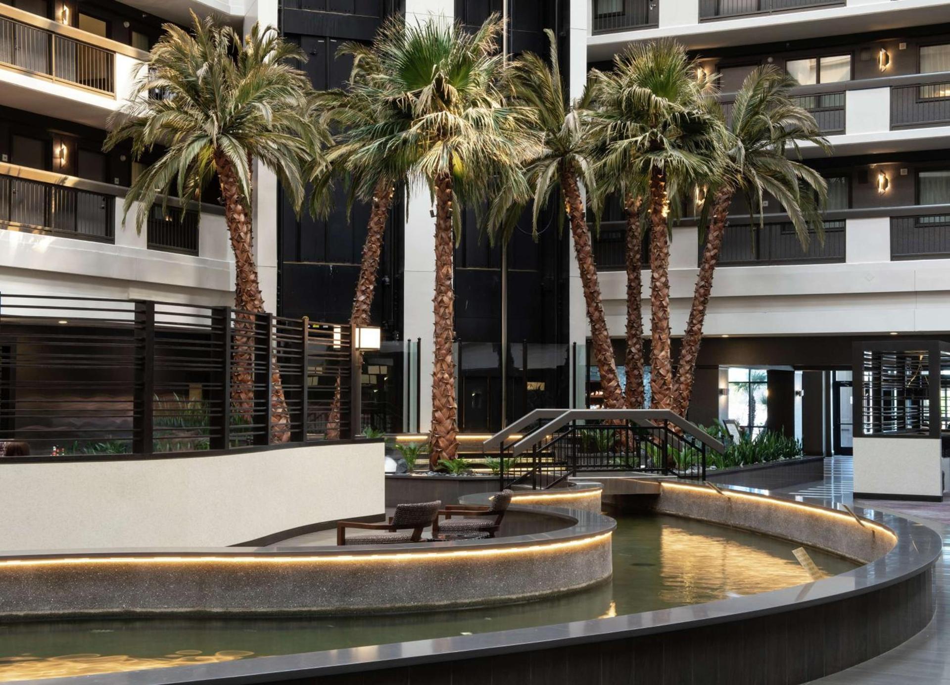 Embassy Suites by Hilton Las Vegas photo 11