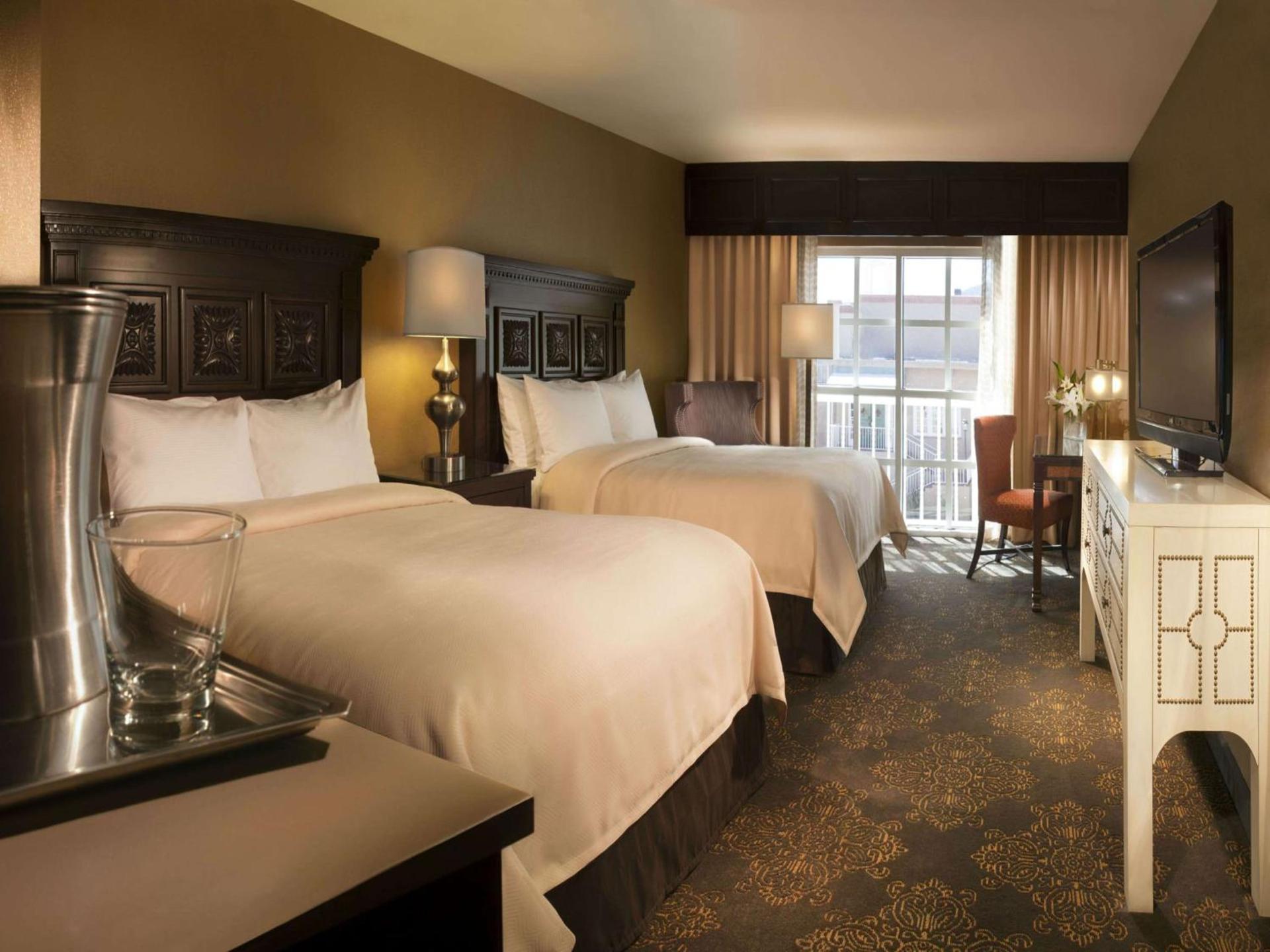 Hilton Santa Fe Historic Plaza photo 36