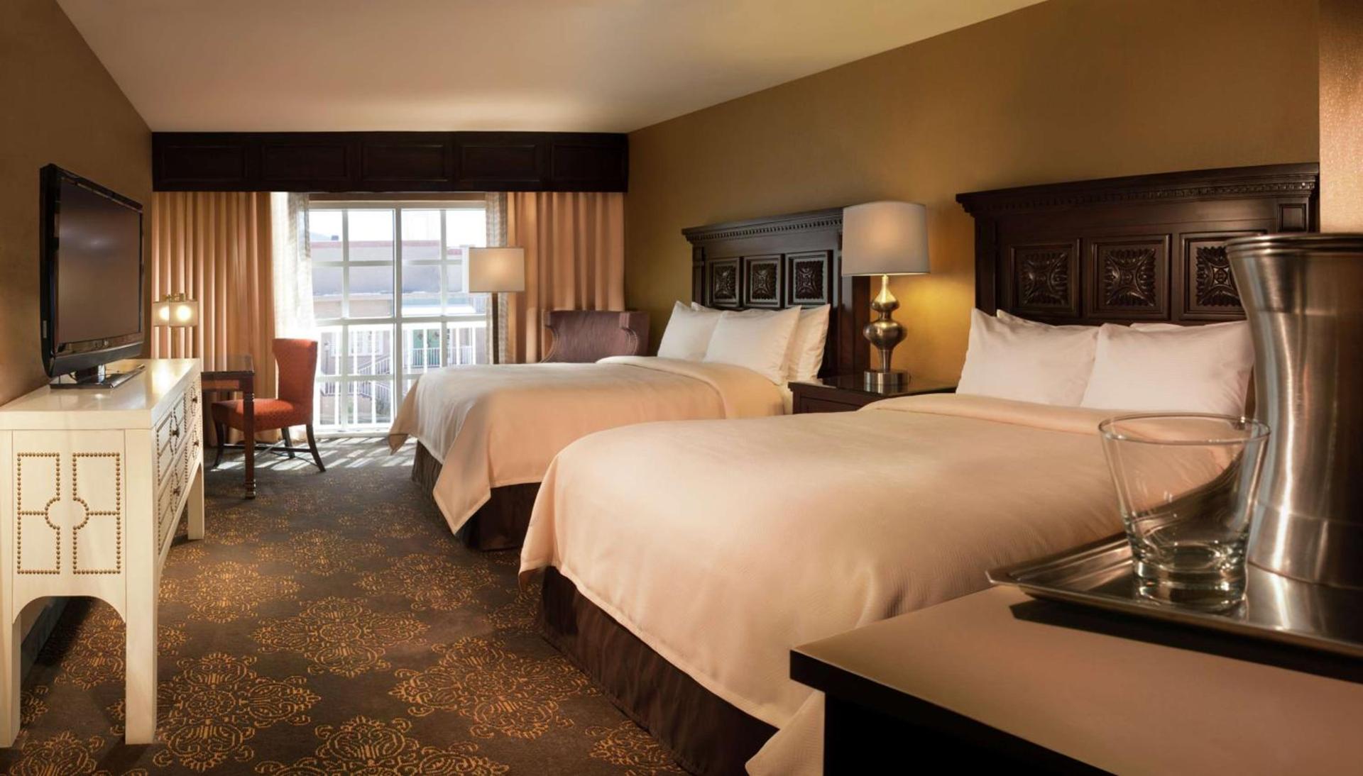 Hilton Santa Fe Historic Plaza photo 41