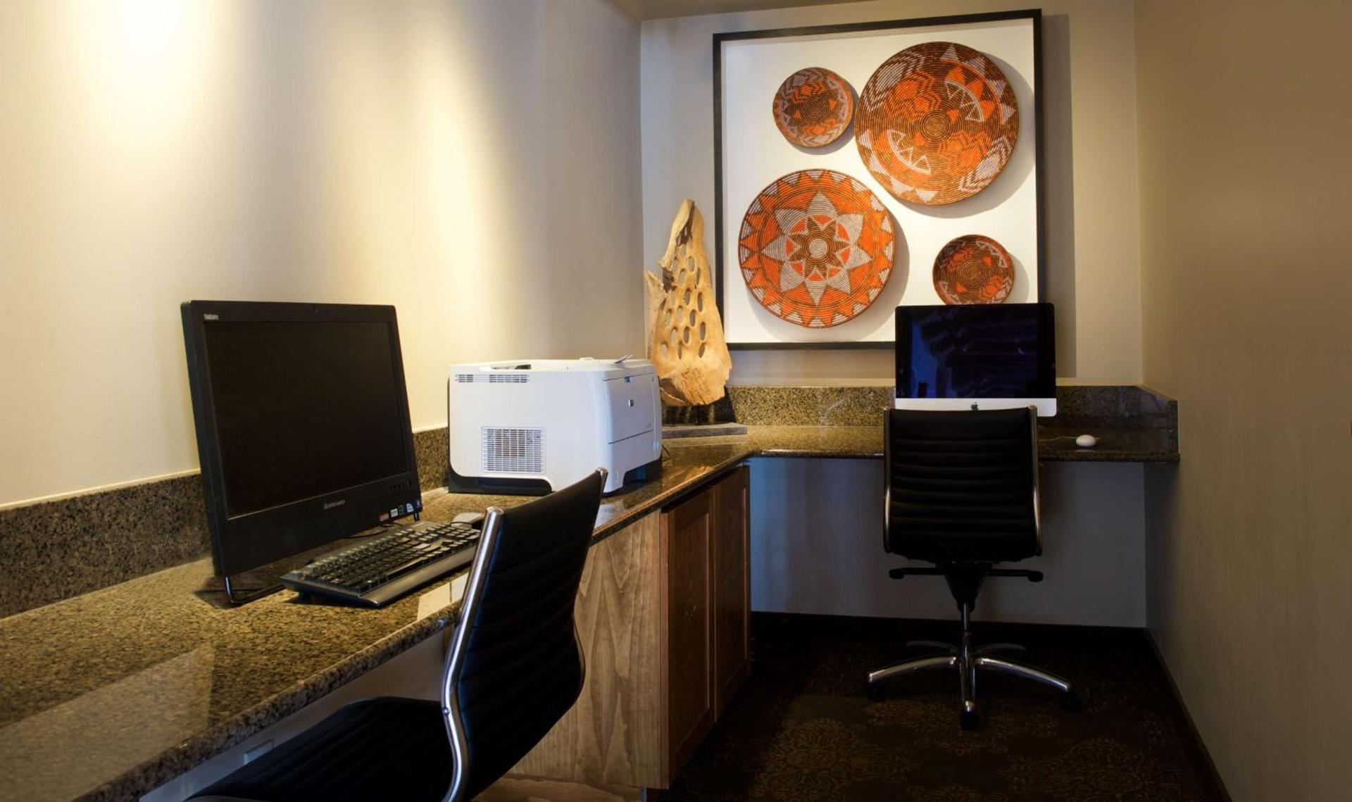 Hilton Santa Fe Historic Plaza photo 66