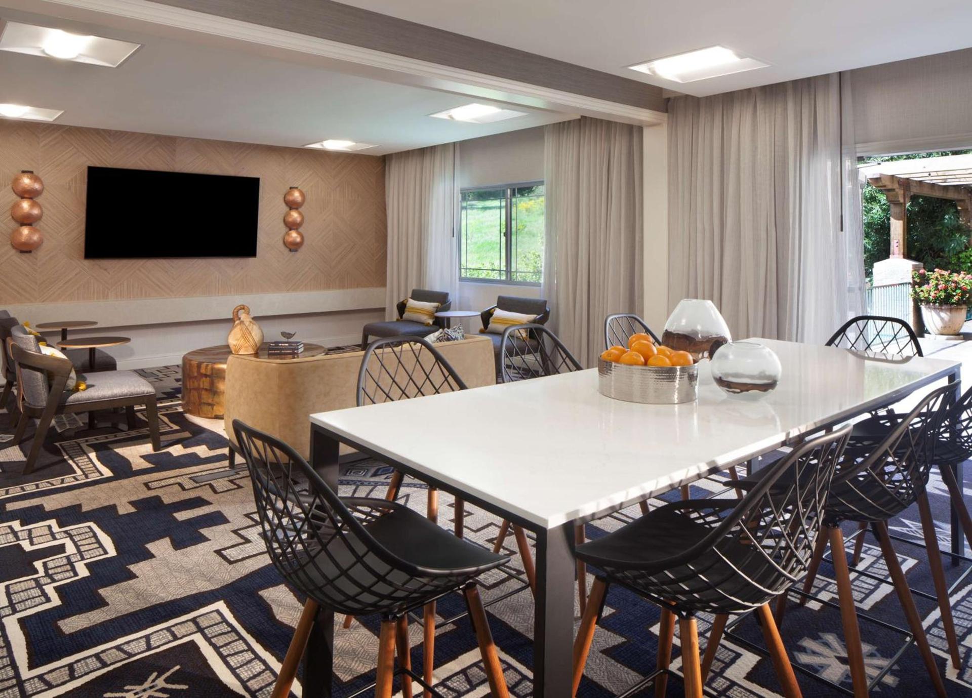Hilton Santa Cruz Scotts Valley photo 6