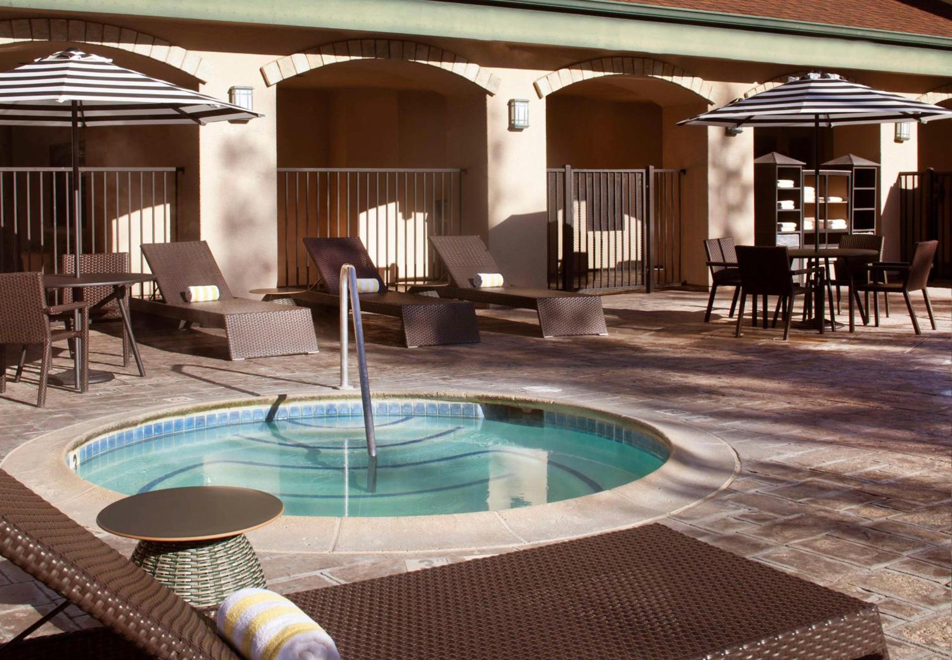 Hilton Santa Cruz Scotts Valley photo 16