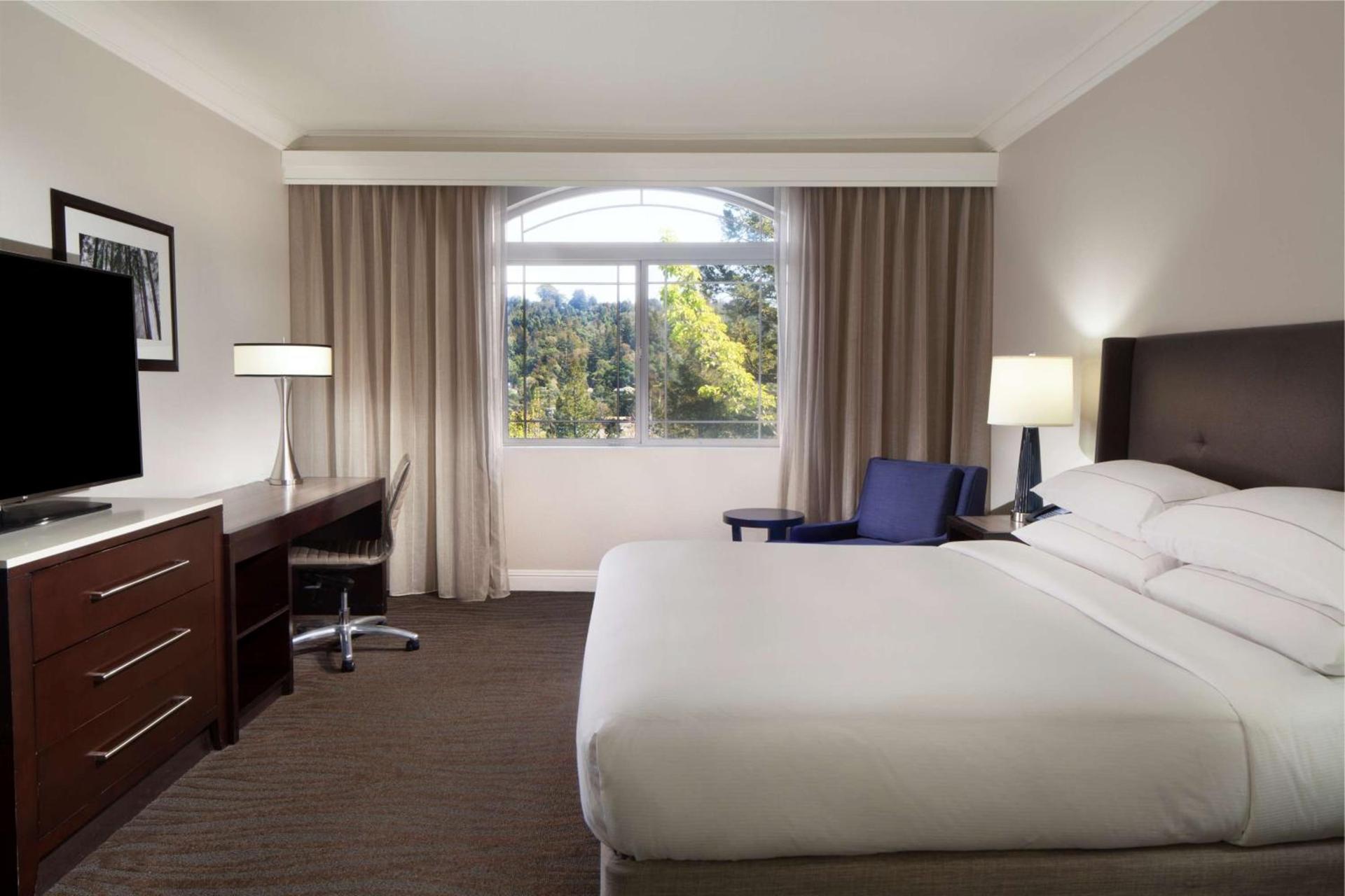 Hilton Santa Cruz Scotts Valley photo 27