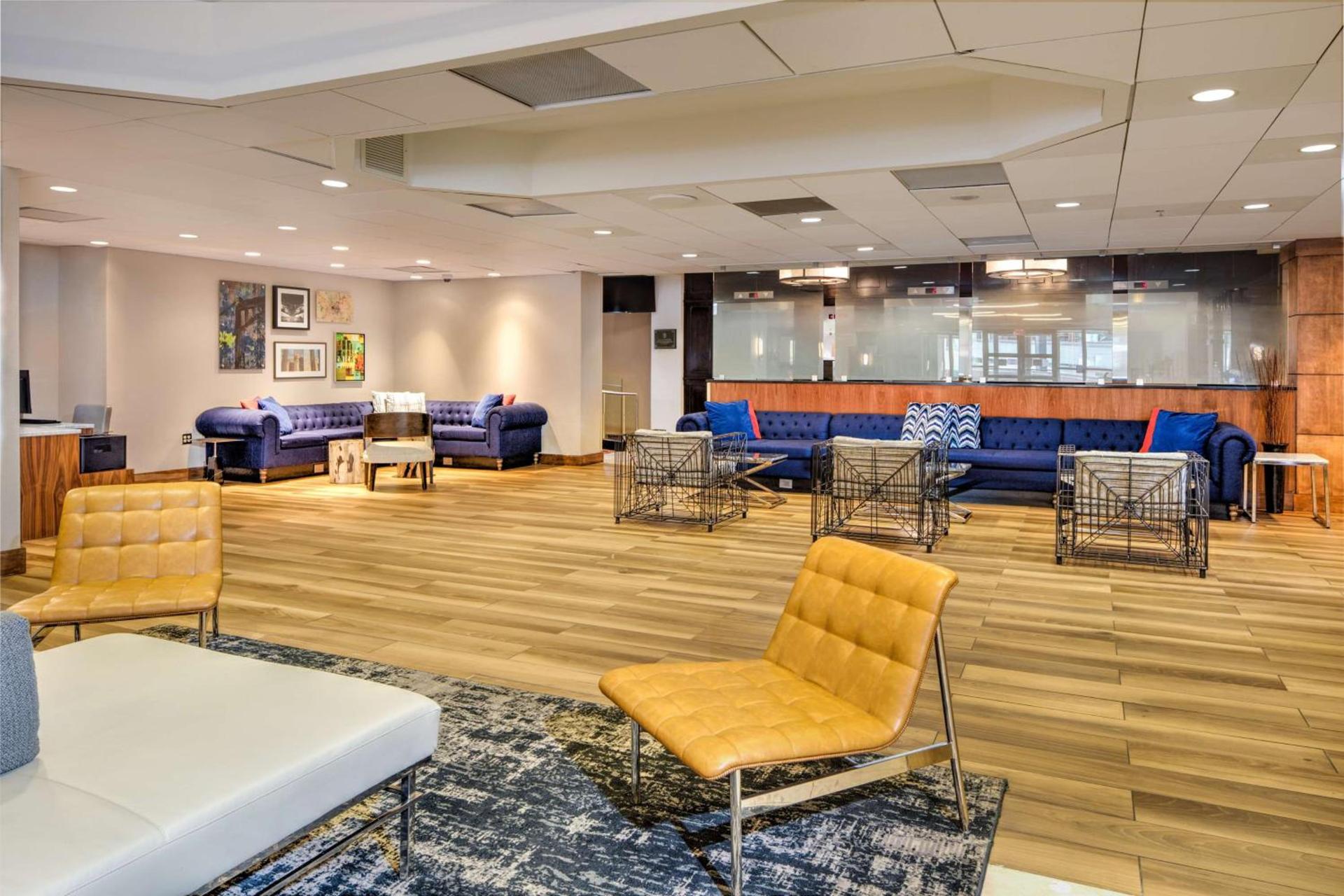 DoubleTree by Hilton Hotel & Suites Pittsburgh Downtown photo 9