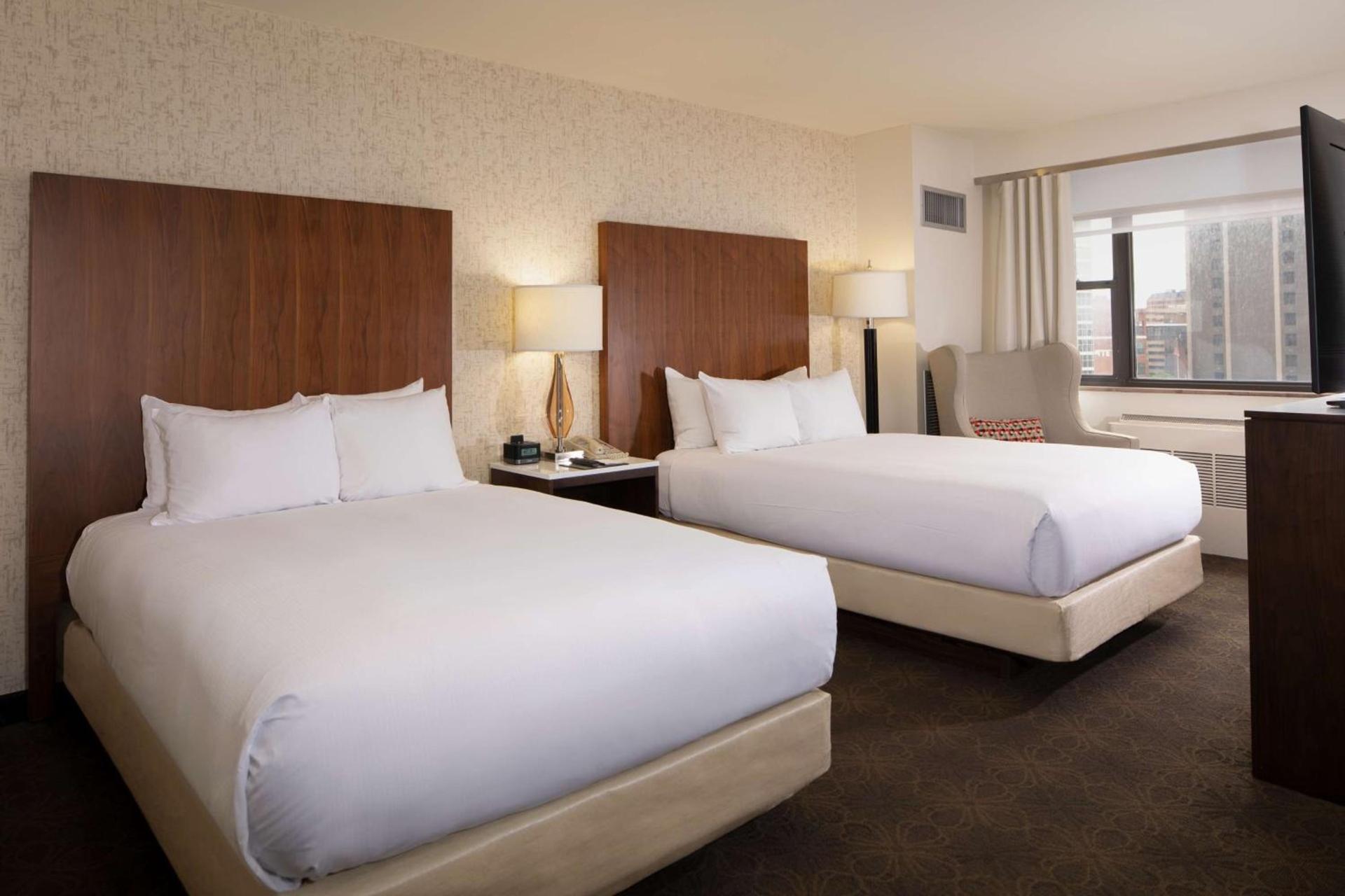 DoubleTree by Hilton Hotel & Suites Pittsburgh Downtown photo 47