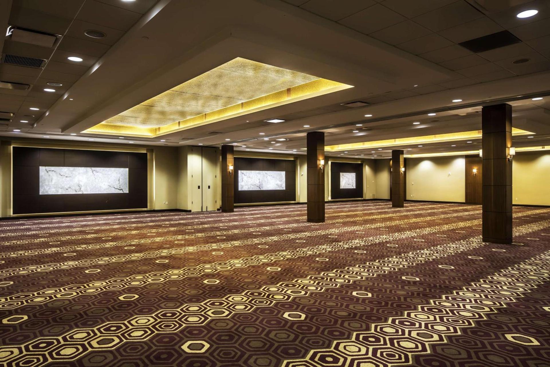 DoubleTree by Hilton Hotel & Suites Pittsburgh Downtown photo 60