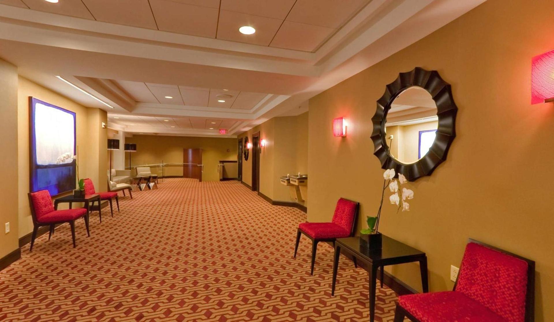 DoubleTree by Hilton Hotel & Suites Pittsburgh Downtown photo 72