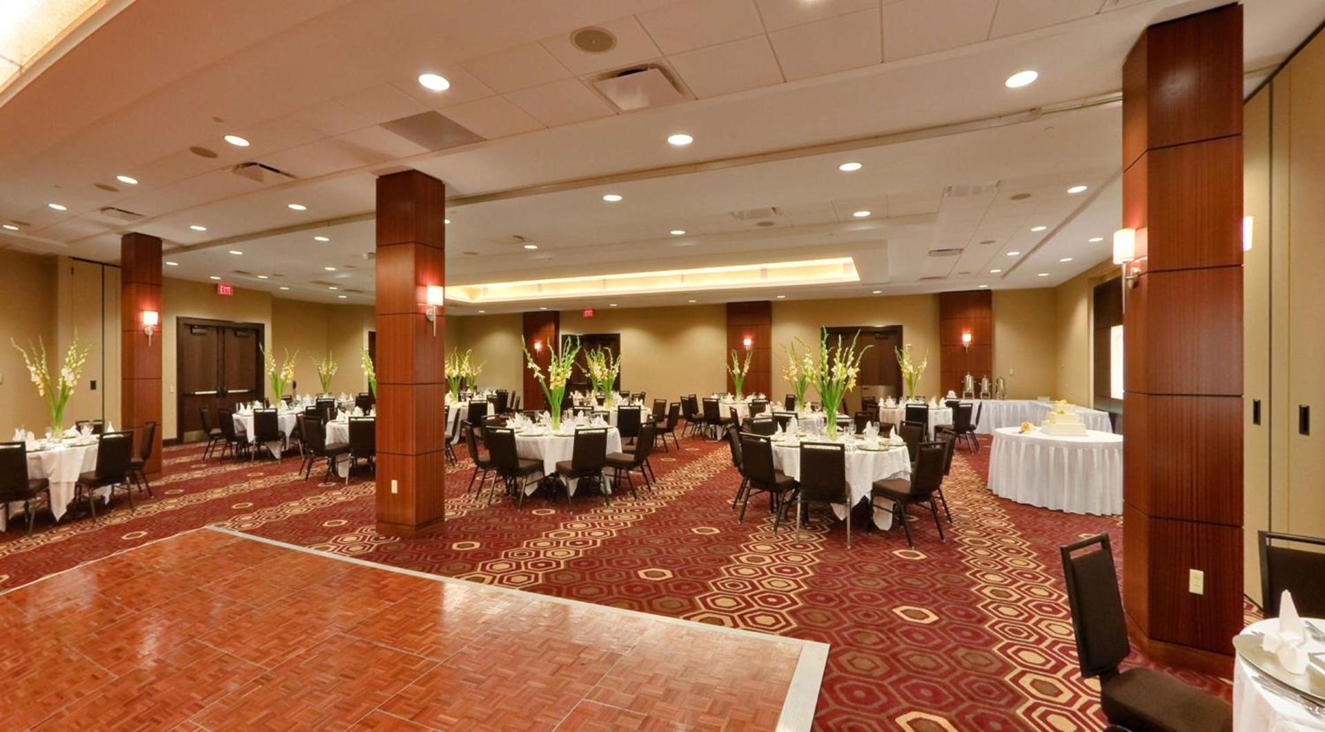 DoubleTree by Hilton Hotel & Suites Pittsburgh Downtown photo 81