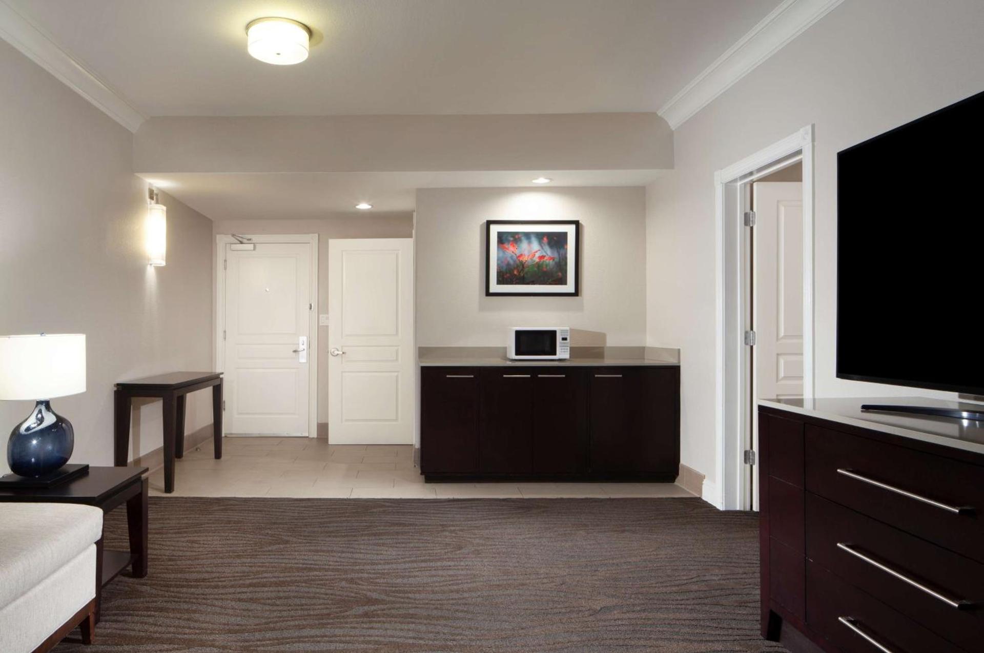 Hilton Santa Cruz Scotts Valley photo 40