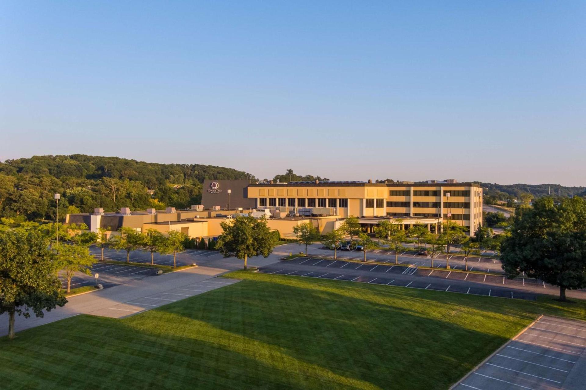 DoubleTree by Hilton Pittsburgh - Cranberry photo 3