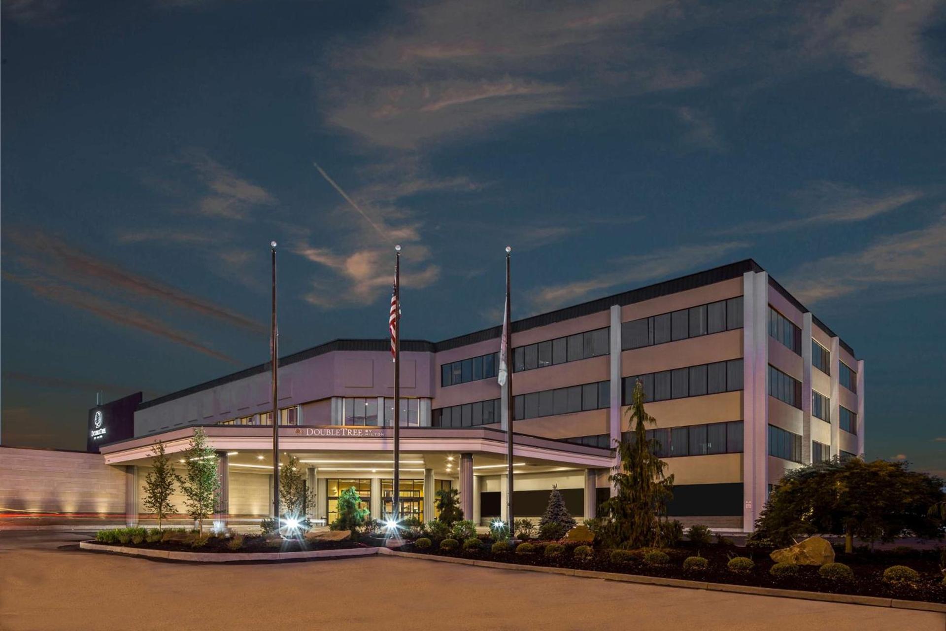DoubleTree by Hilton Pittsburgh - Cranberry photo 7