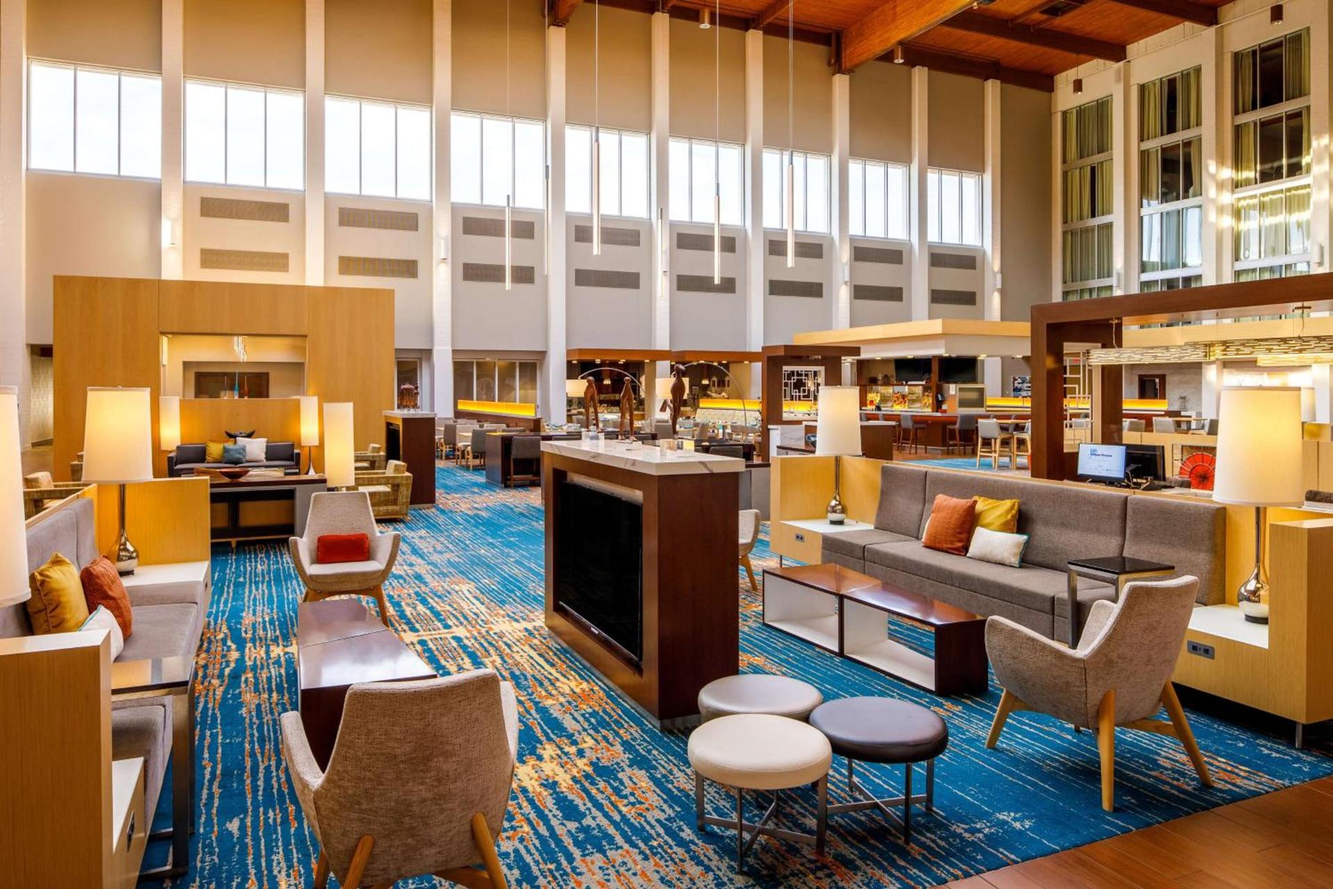 DoubleTree by Hilton Pittsburgh - Cranberry photo 8