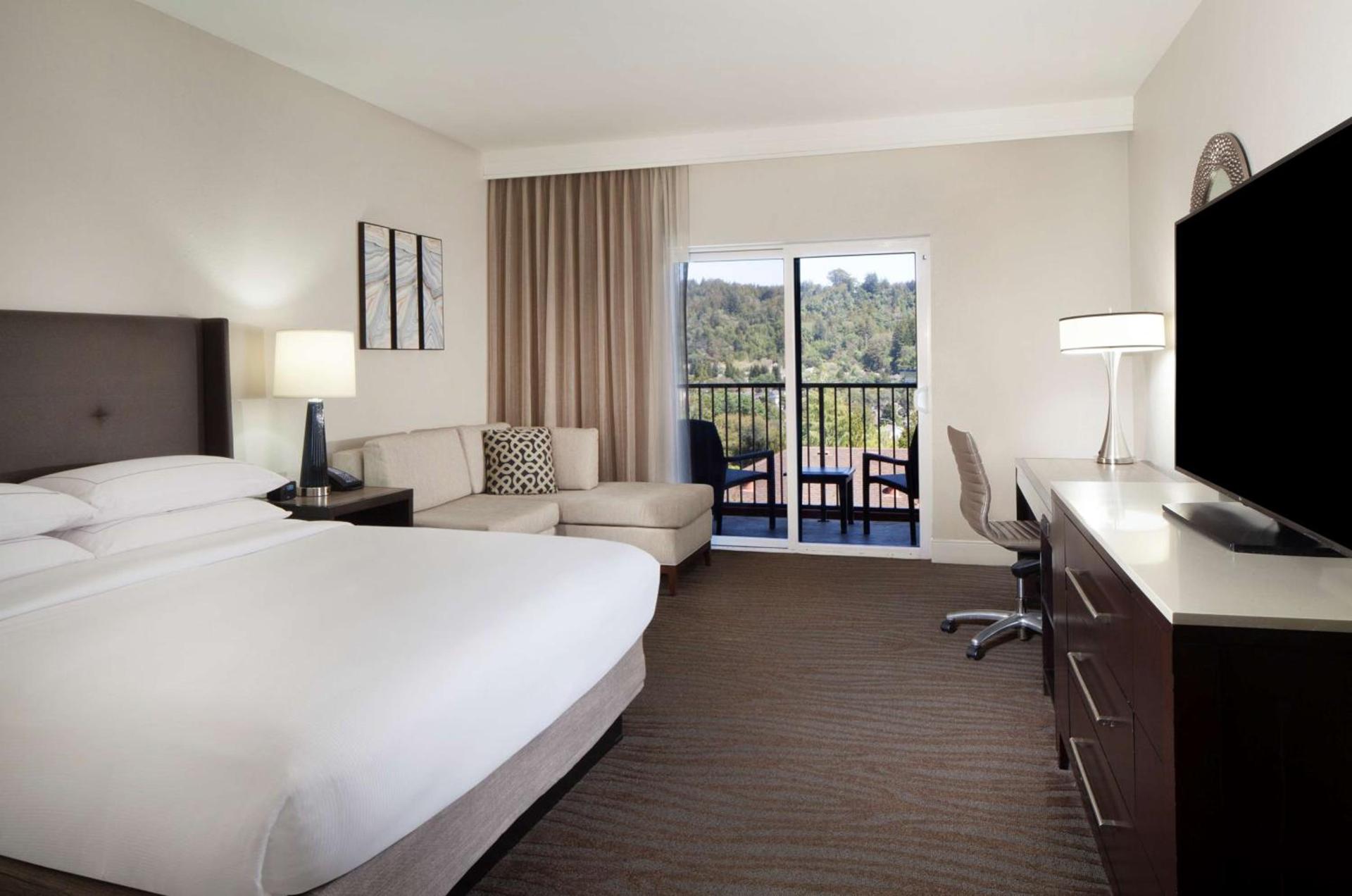 Hilton Santa Cruz Scotts Valley photo 48