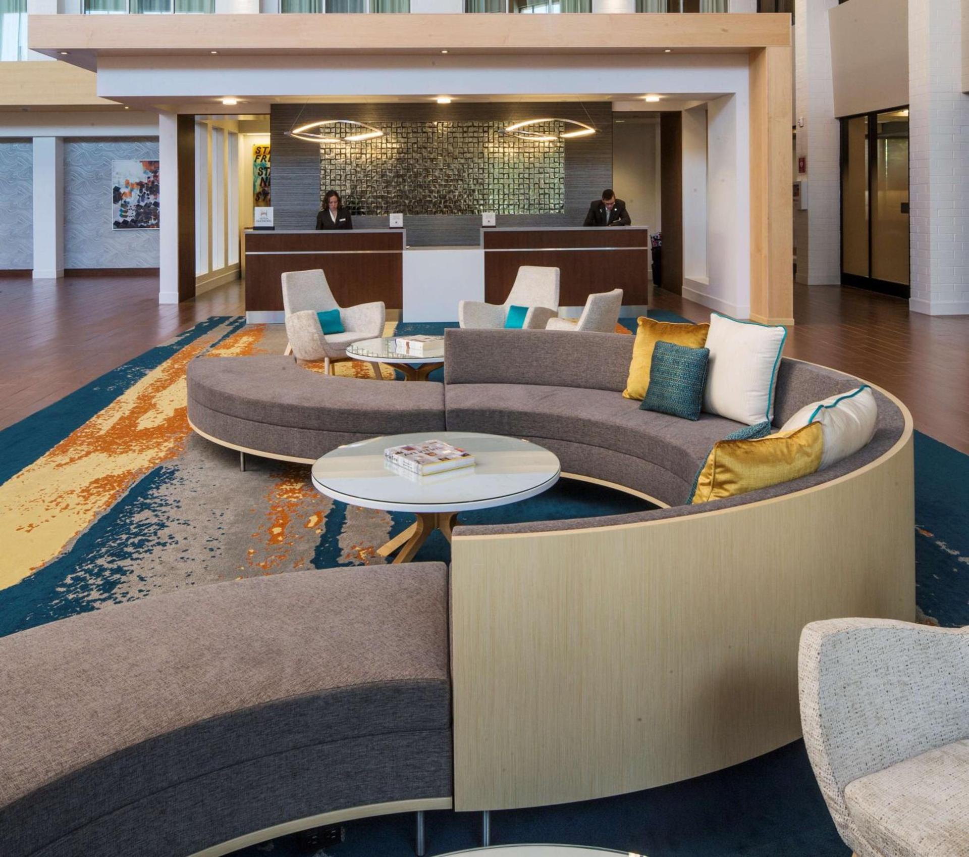 DoubleTree by Hilton Pittsburgh - Cranberry photo 25