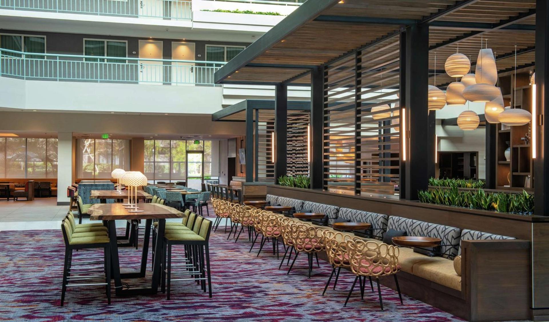 Embassy Suites by Hilton Walnut Creek photo 7