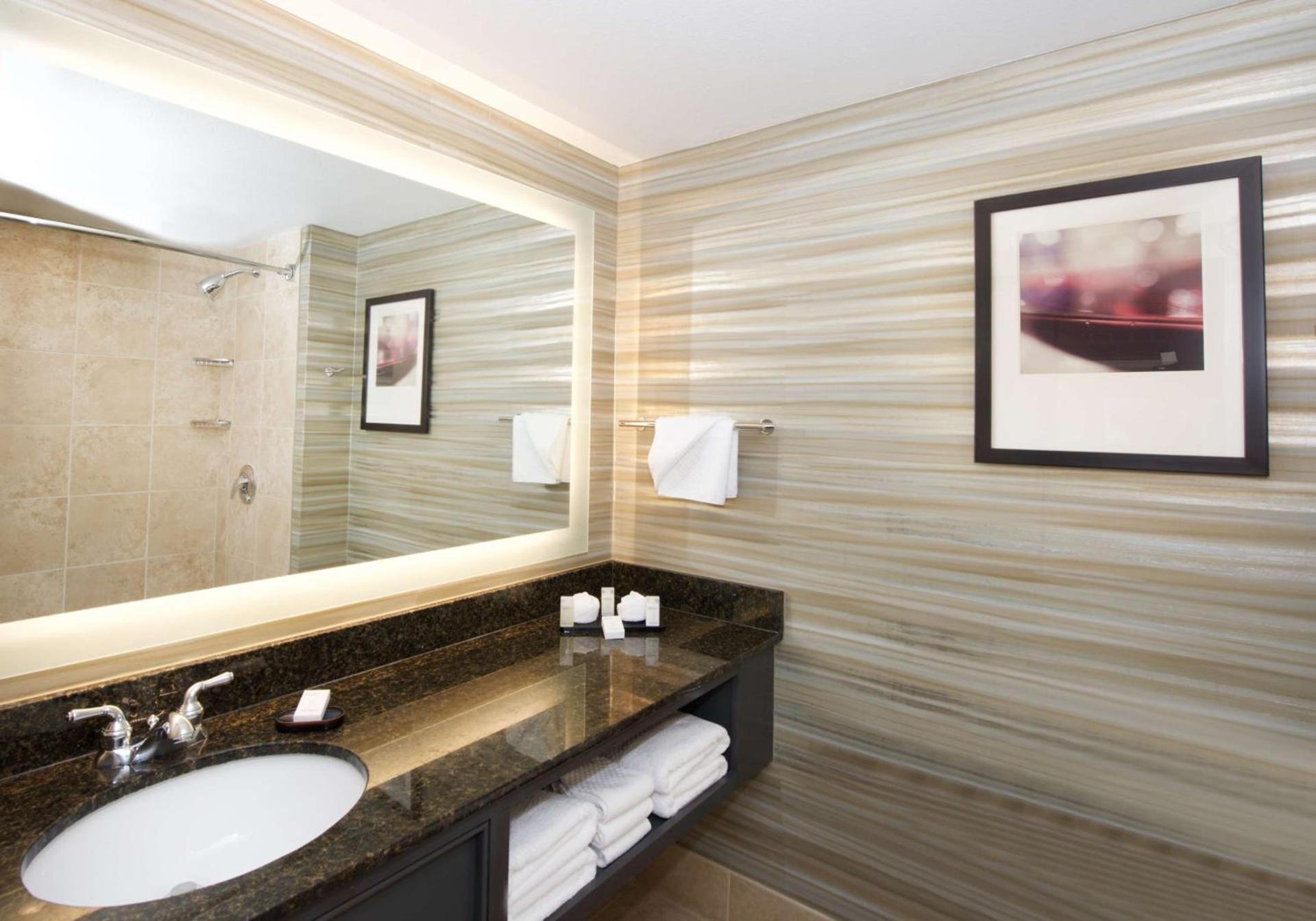 Embassy Suites by Hilton Walnut Creek photo 28