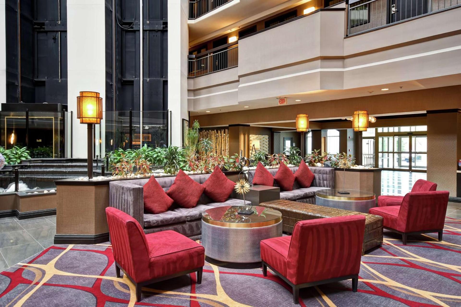 Embassy Suites by Hilton Dulles Airport photo 4